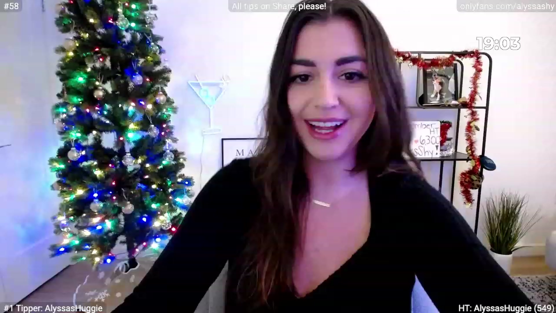 Gallery image thumbnail from AlyssaShy's myfreecams stream on, 11/24/2023, 22:55 image 10 of 20
