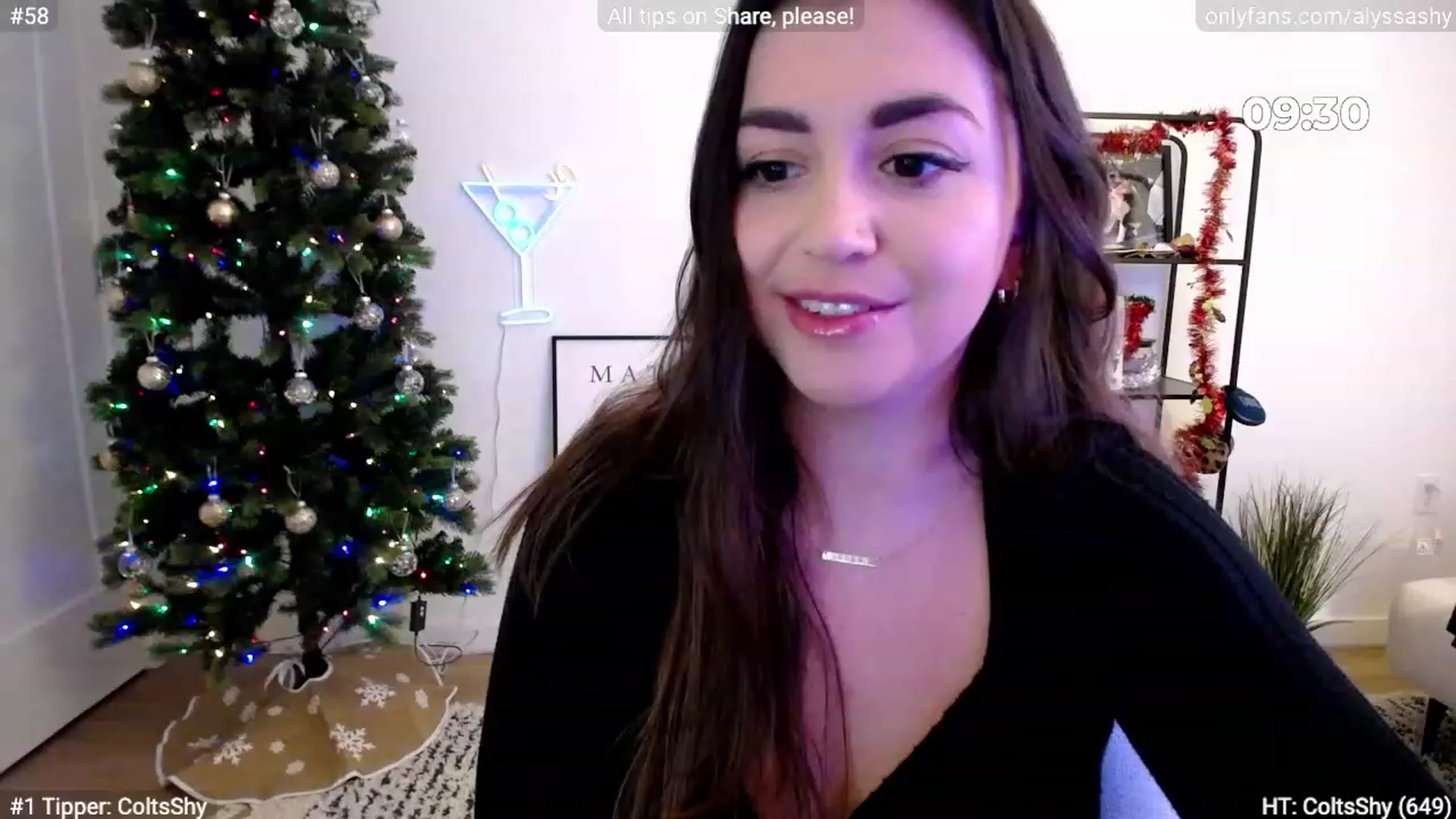 Gallery image thumbnail from AlyssaShy's myfreecams stream on, 11/24/2023, 23:53 image 11 of 20