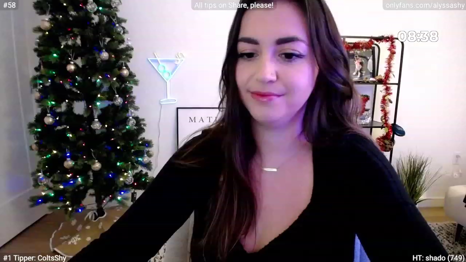 Gallery image thumbnail from AlyssaShy's myfreecams stream on, 11/25/2023, 01:16 image 4 of 20