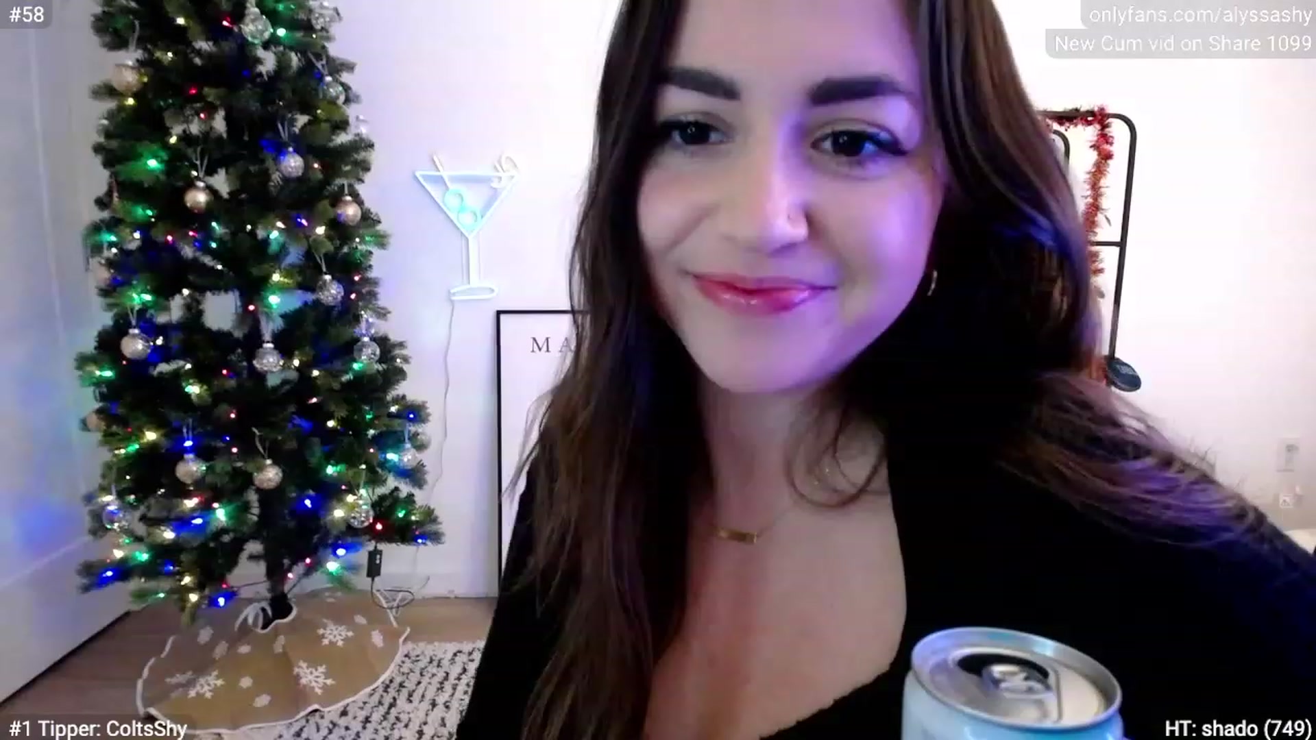 Gallery image thumbnail from AlyssaShy's myfreecams stream on, 11/25/2023, 01:39 image 12 of 20