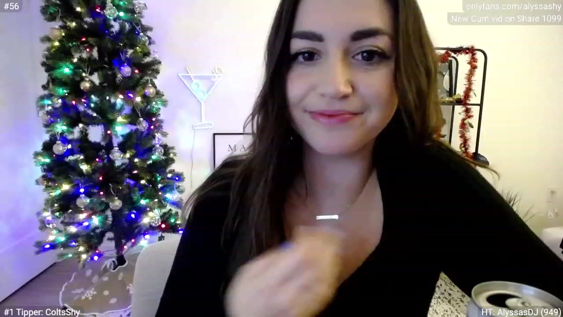 Gallery image thumbnail from AlyssaShy's myfreecams stream on, 11/25/2023, 01:39 image 14 of 20