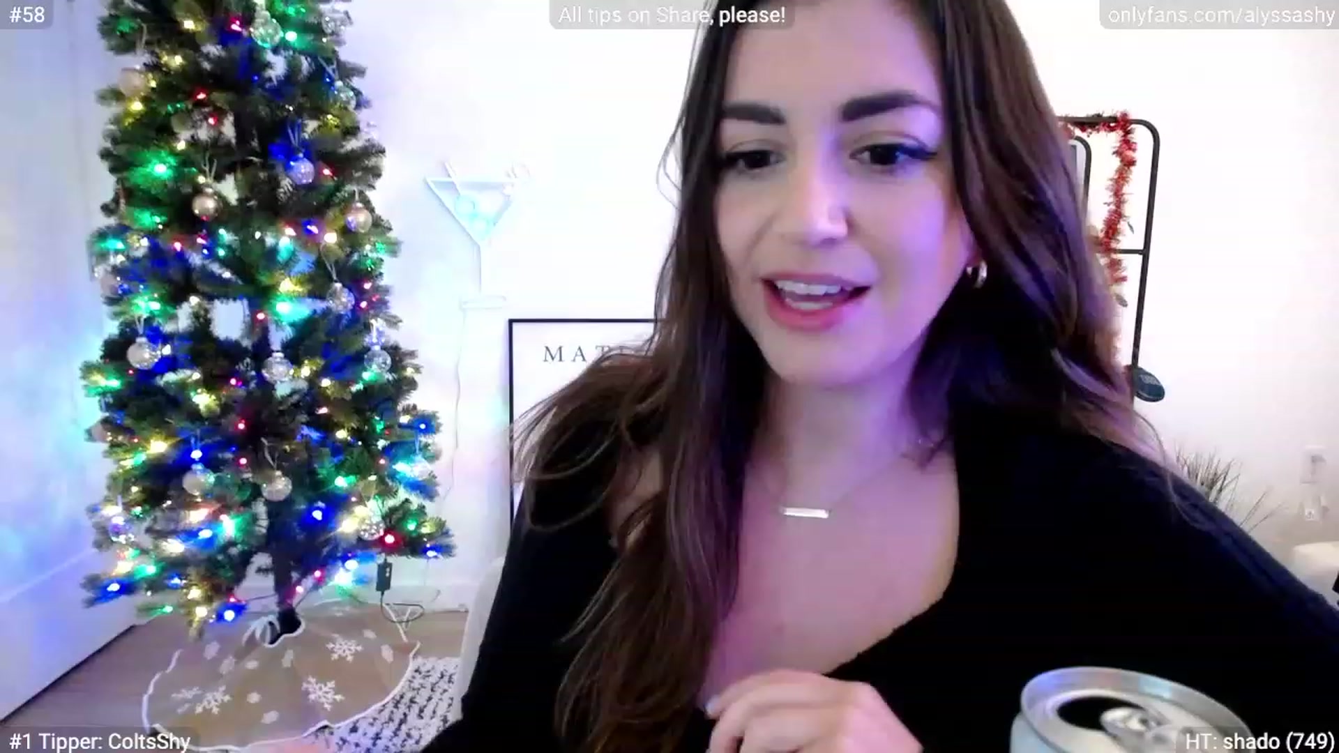 Gallery image thumbnail from AlyssaShy's myfreecams stream on, 11/25/2023, 01:39 image 11 of 20