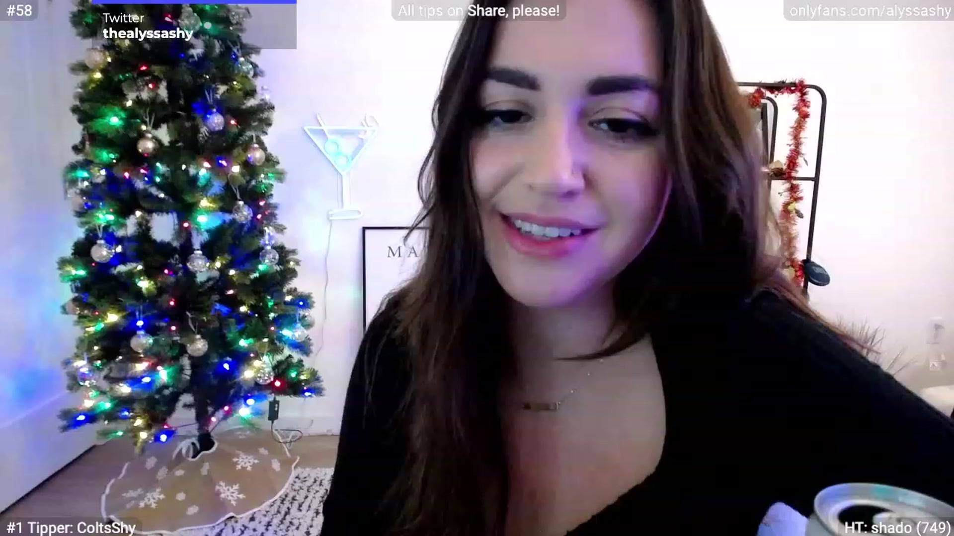 Gallery image thumbnail from AlyssaShy's myfreecams stream on, 11/25/2023, 01:39 image 9 of 20
