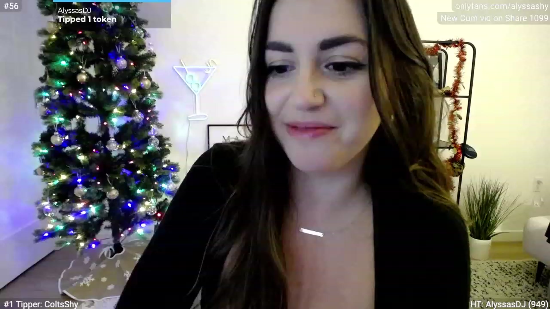 Gallery image thumbnail from AlyssaShy's myfreecams stream on, 11/25/2023, 04:08 image 2 of 20