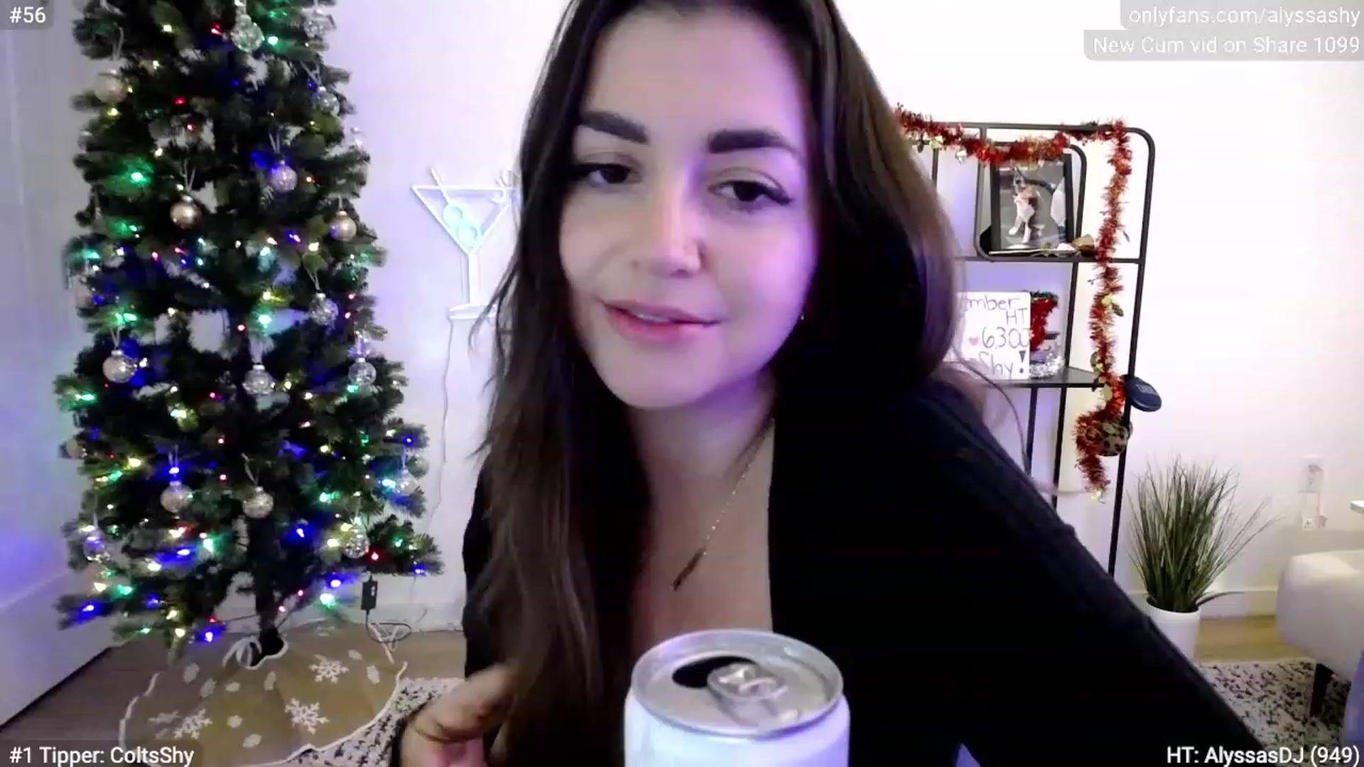 Gallery image thumbnail from AlyssaShy's myfreecams stream on, 11/25/2023, 04:08 image 15 of 20