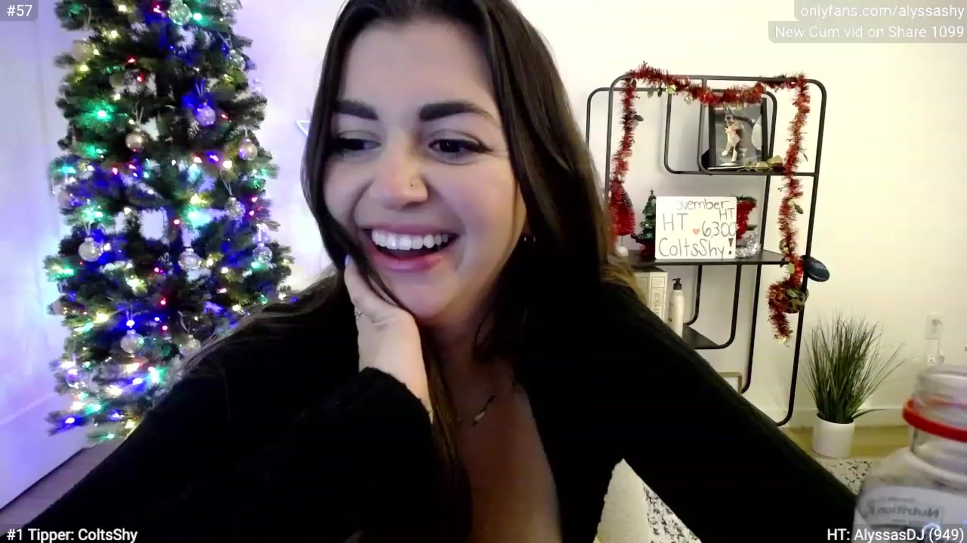 Gallery image thumbnail from AlyssaShy's myfreecams stream on, 11/25/2023, 05:29 image 11 of 20