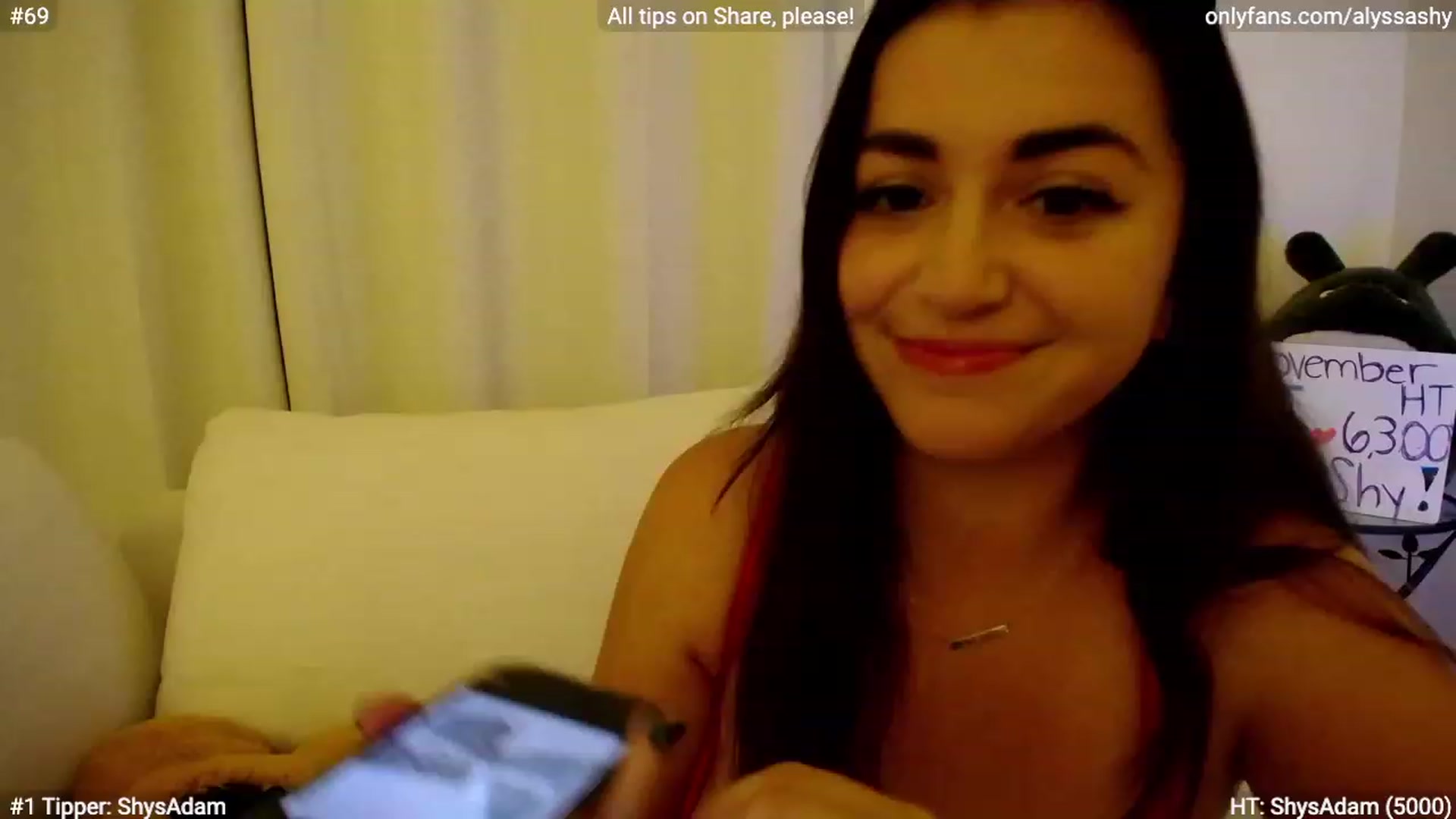 Gallery image thumbnail from AlyssaShy's myfreecams stream on, 11/29/2023, 02:02 image 14 of 20