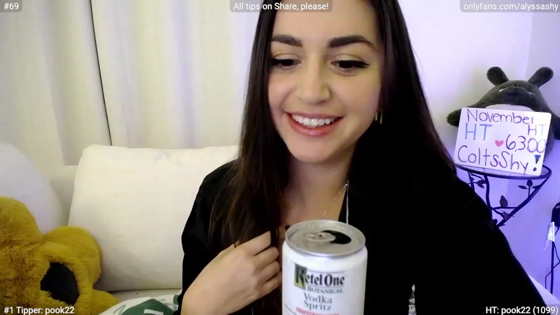 Gallery image thumbnail from AlyssaShy's myfreecams stream on, 11/30/2023, 02:59 image 1 of 20