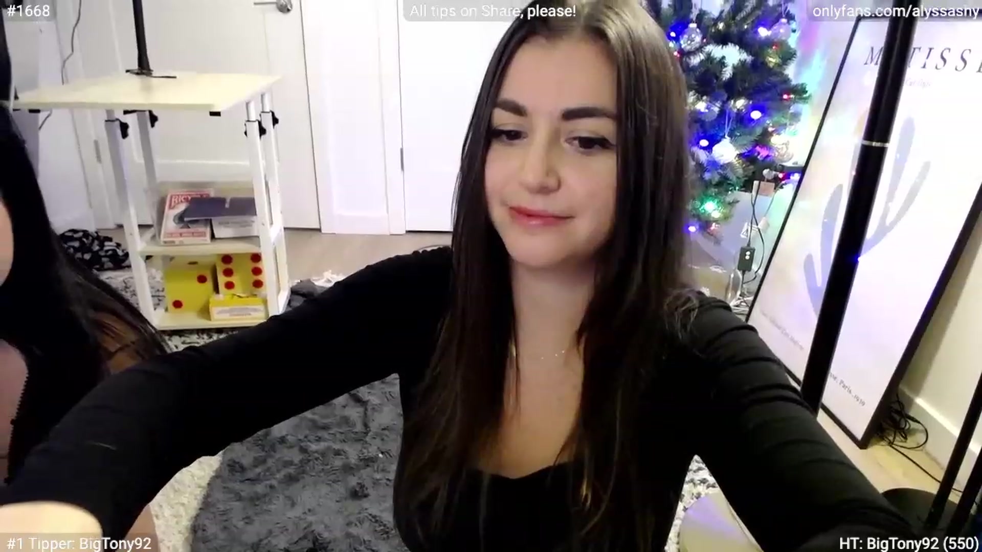 Gallery image thumbnail from AlyssaShy's myfreecams stream on, 12/04/2023, 03:50 image 8 of 20