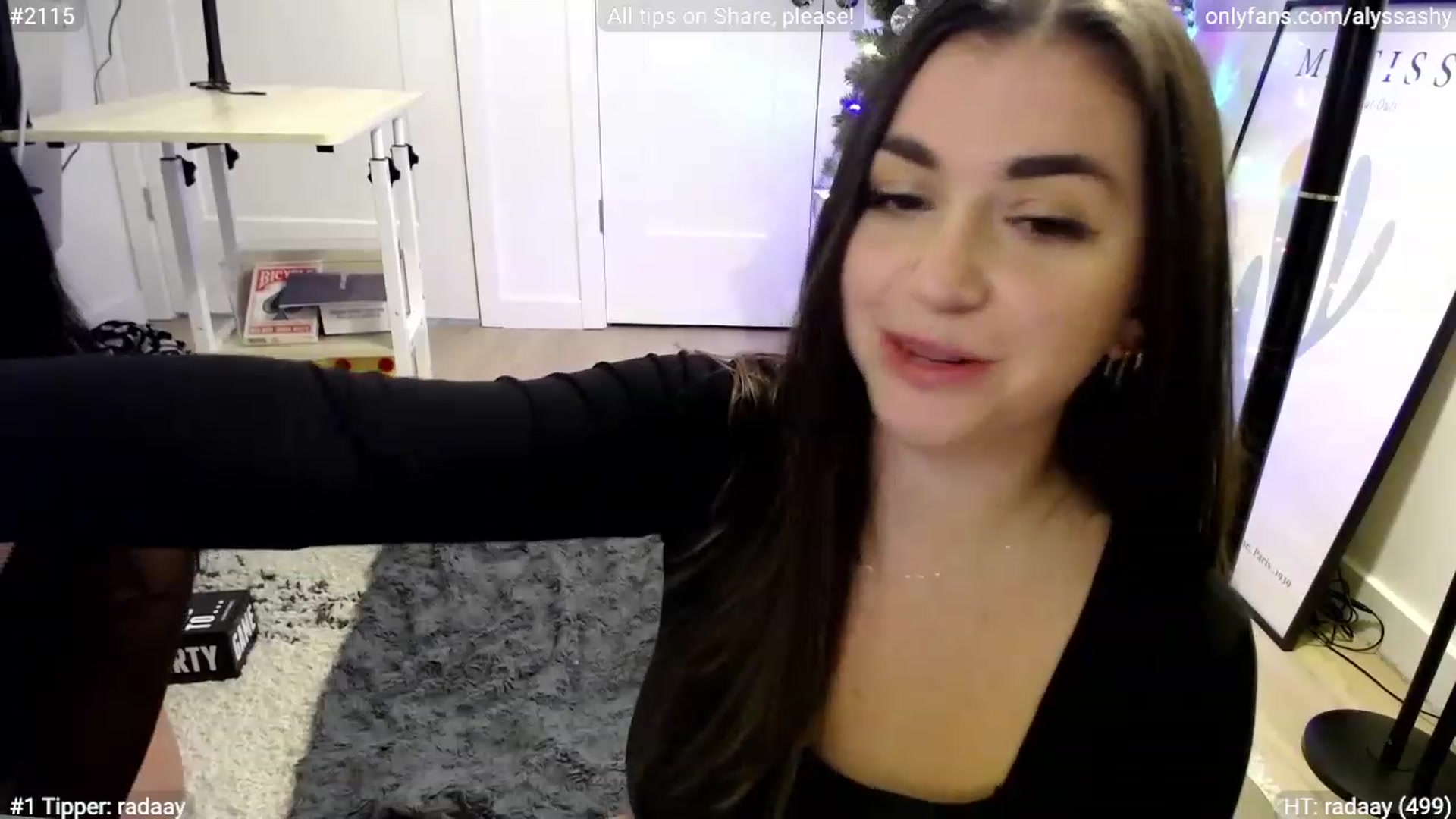 Gallery image thumbnail from AlyssaShy's myfreecams stream on, 12/04/2023, 03:50 image 4 of 20