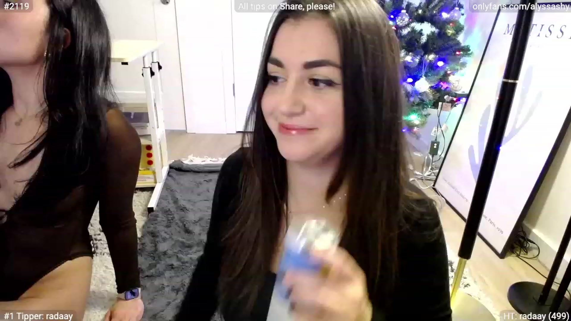 Gallery image thumbnail from AlyssaShy's myfreecams stream on, 12/04/2023, 03:50 image 7 of 20