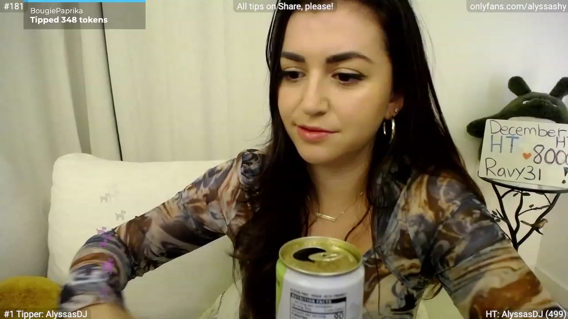 Gallery image thumbnail from AlyssaShy's myfreecams stream on, 12/08/2023, 24:02 image 18 of 20