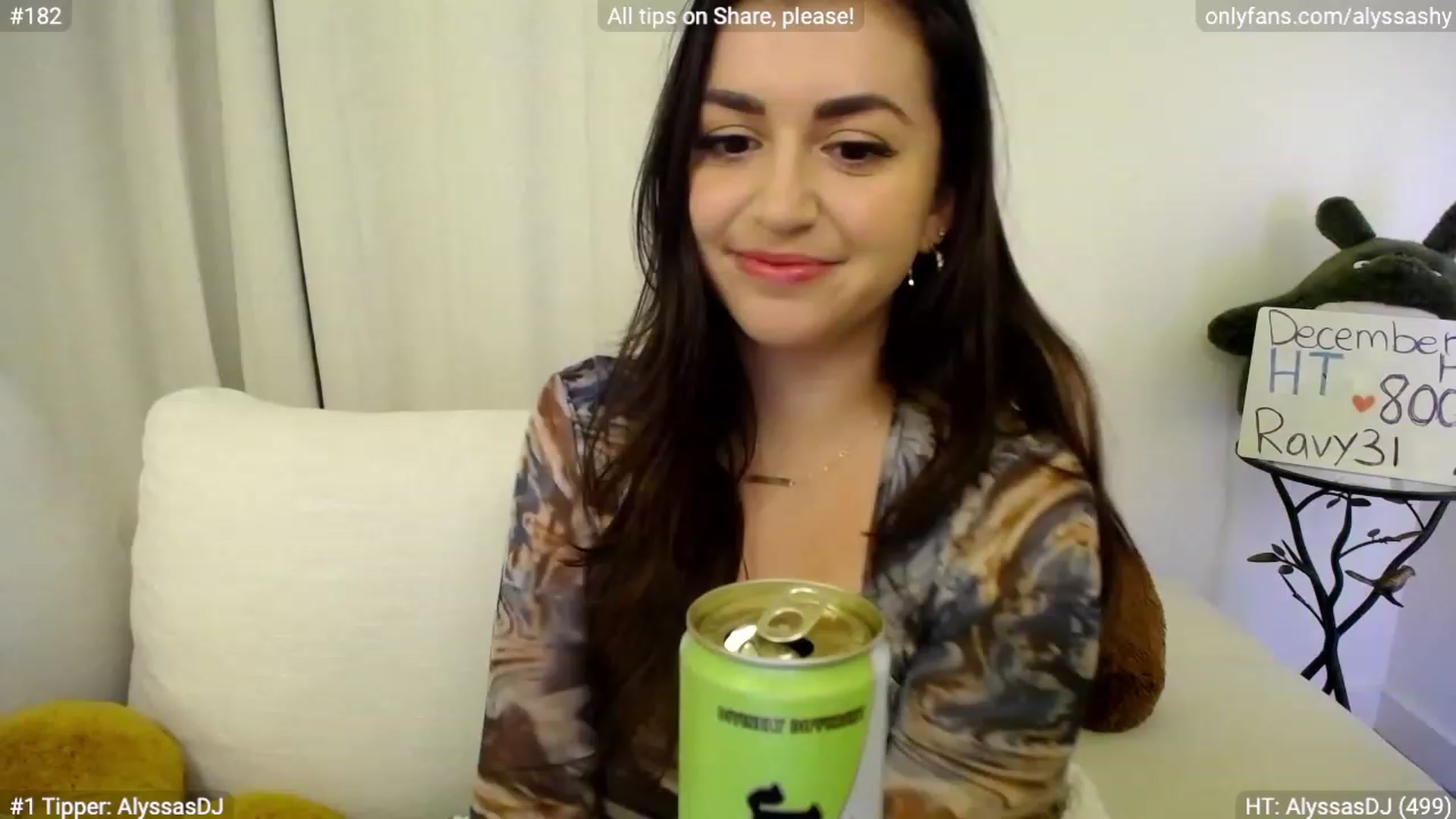 Gallery image thumbnail from AlyssaShy's myfreecams stream on, 12/08/2023, 24:02 image 11 of 20
