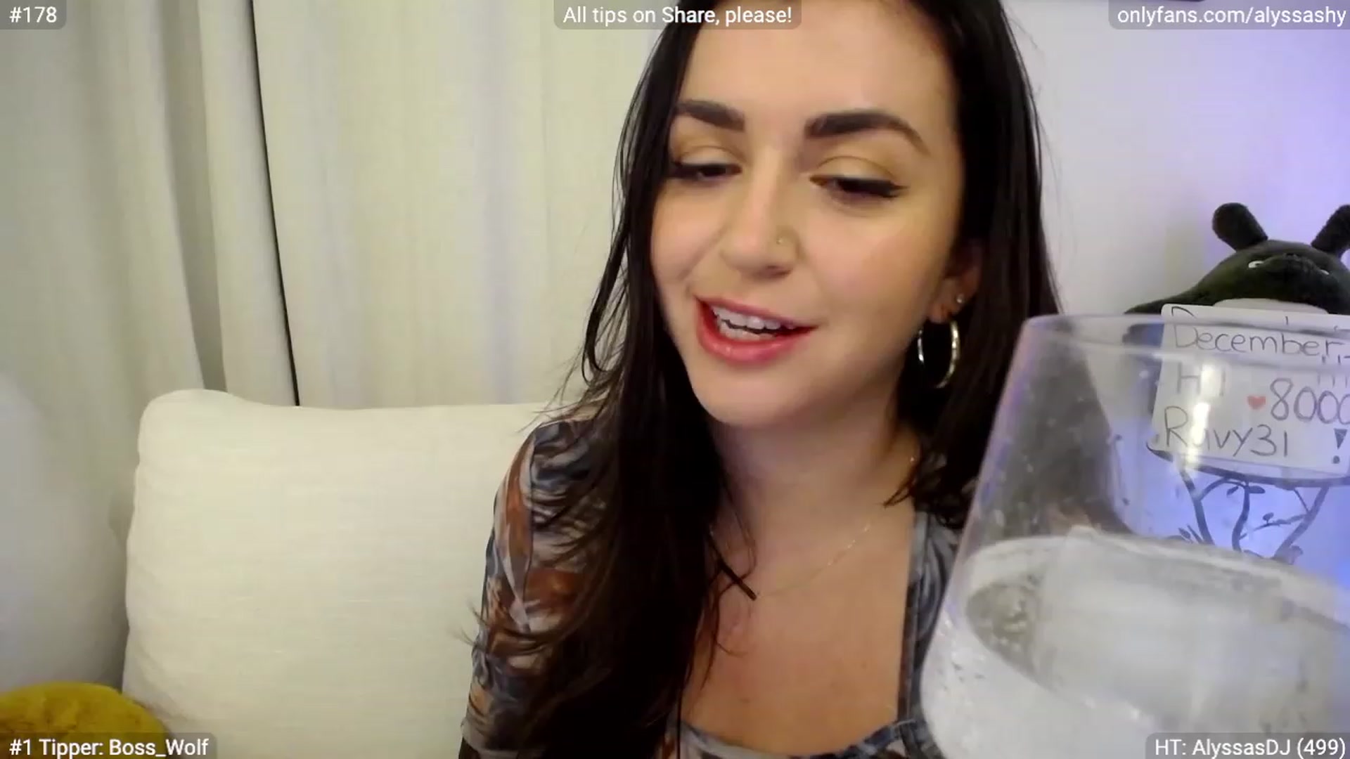 Gallery image thumbnail from AlyssaShy's myfreecams stream on, 12/08/2023, 24:32 image 7 of 20