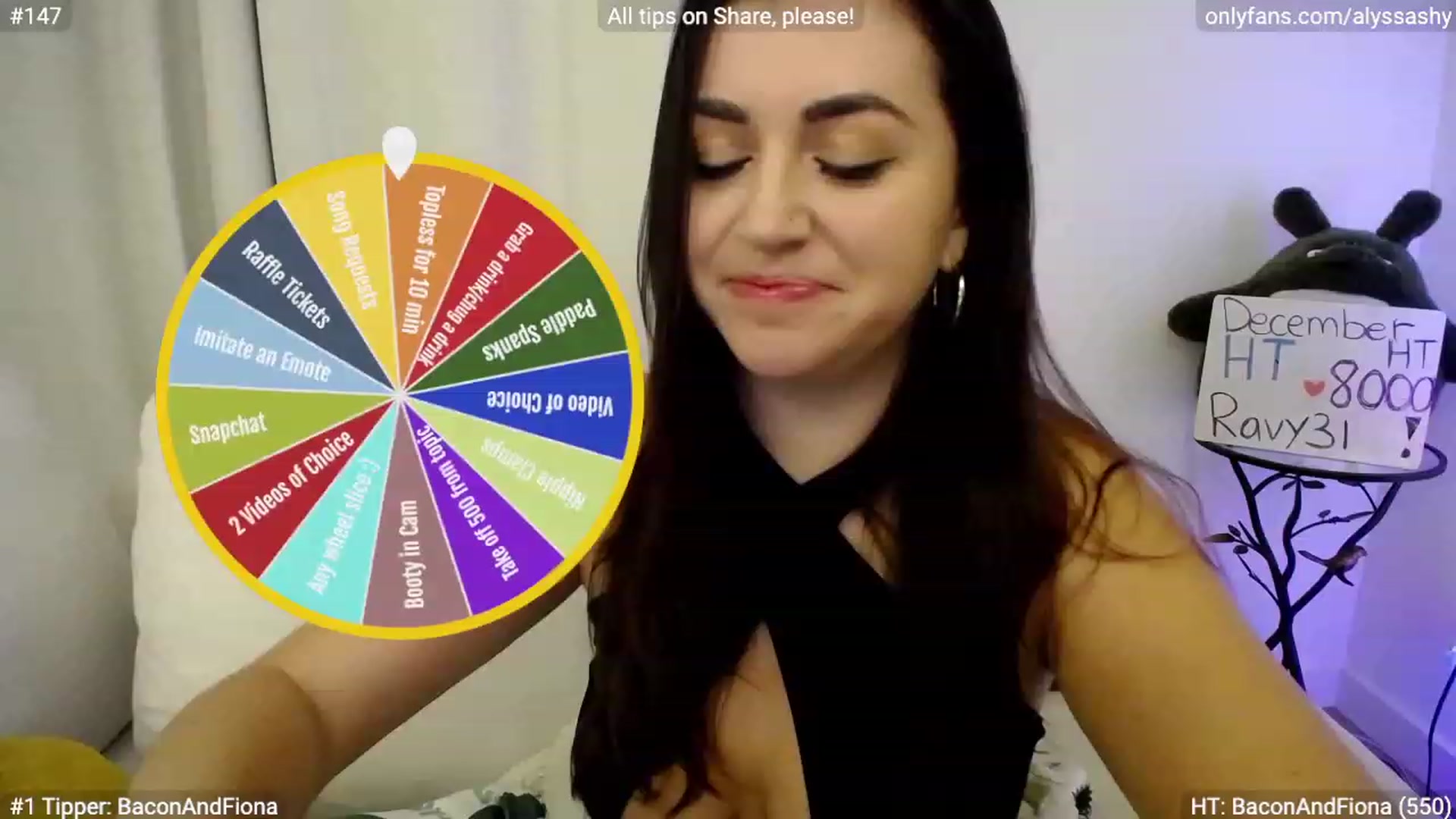 Gallery image thumbnail from AlyssaShy's myfreecams stream on, 12/10/2023, 24:07 image 3 of 20
