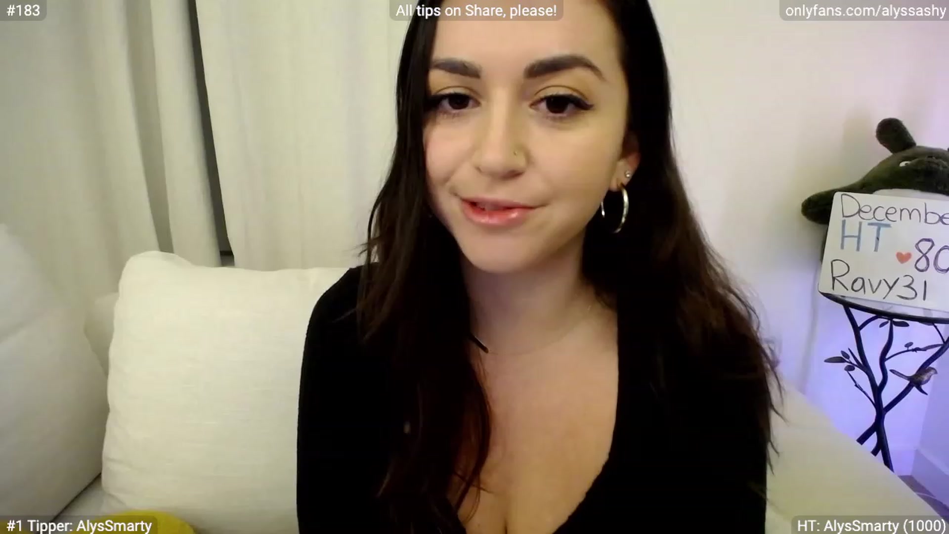 Gallery image thumbnail from AlyssaShy's myfreecams stream on, 12/13/2023, 22:59 image 14 of 20