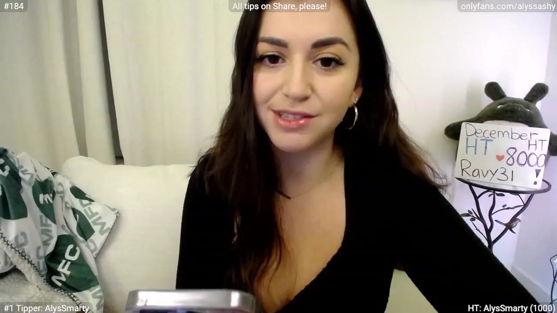 Gallery image thumbnail from AlyssaShy's myfreecams stream on, 12/13/2023, 22:59 image 1 of 20