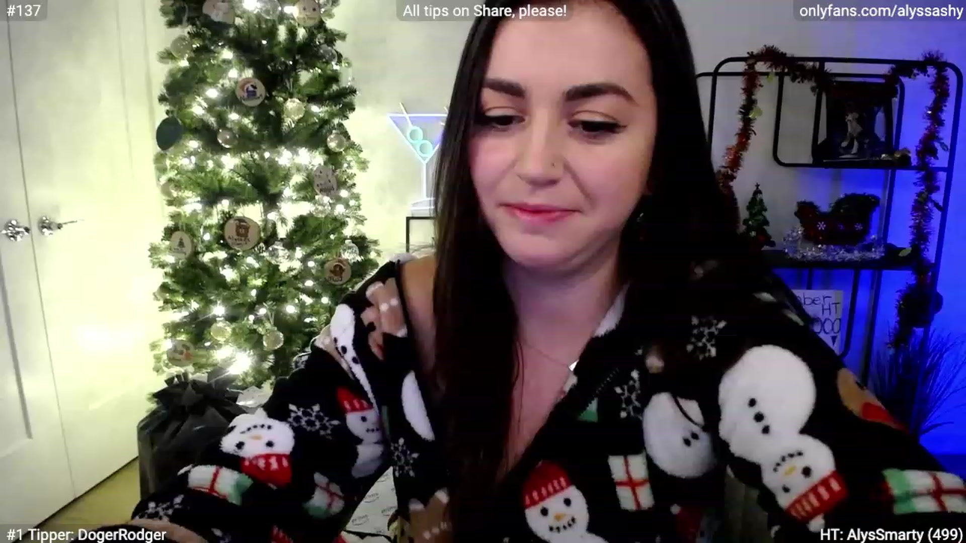 Gallery image thumbnail from AlyssaShy's myfreecams stream on, 12/16/2023, 02:11 image 8 of 20