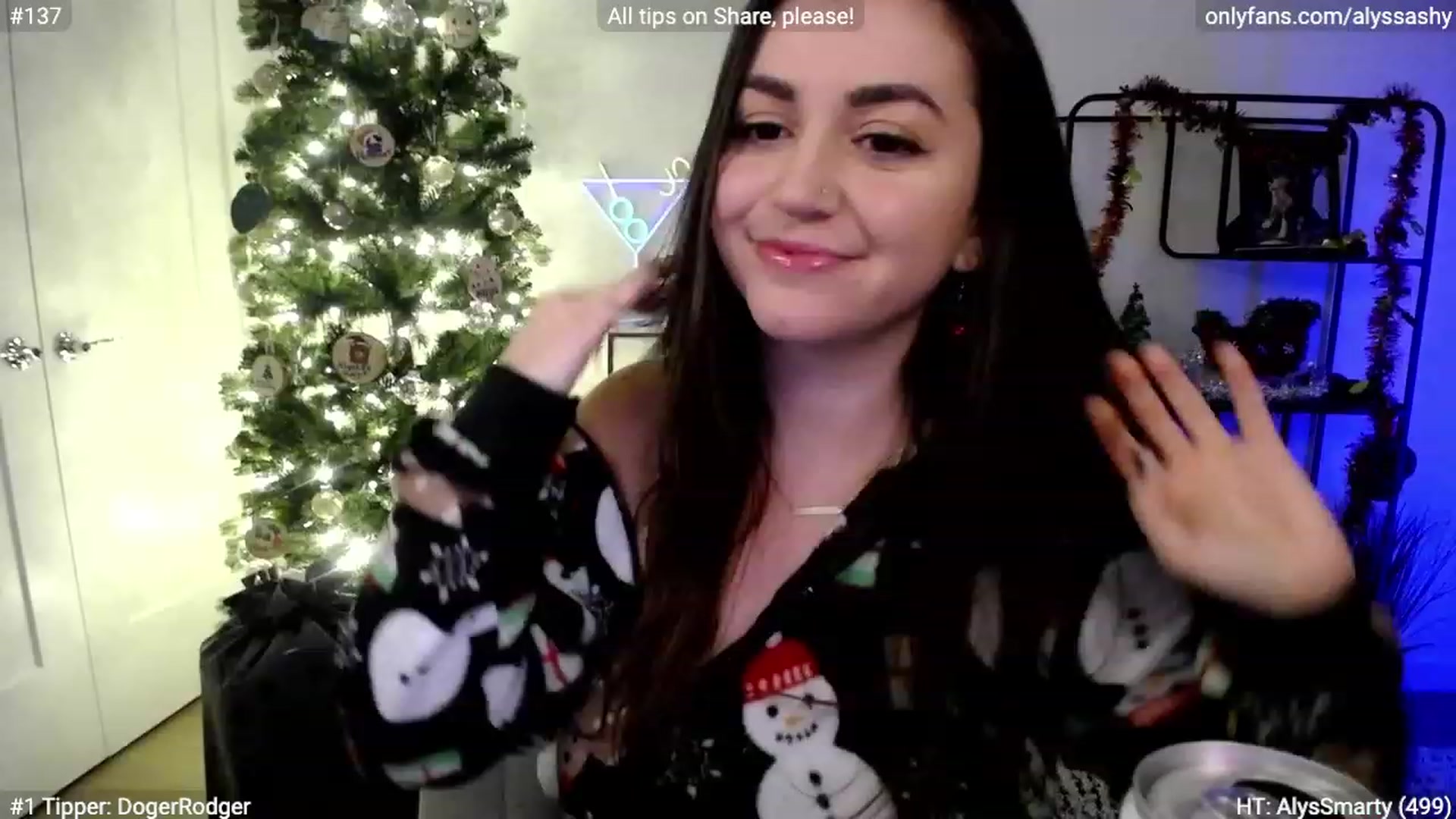 Gallery image thumbnail from AlyssaShy's myfreecams stream on, 12/16/2023, 02:11 image 10 of 20