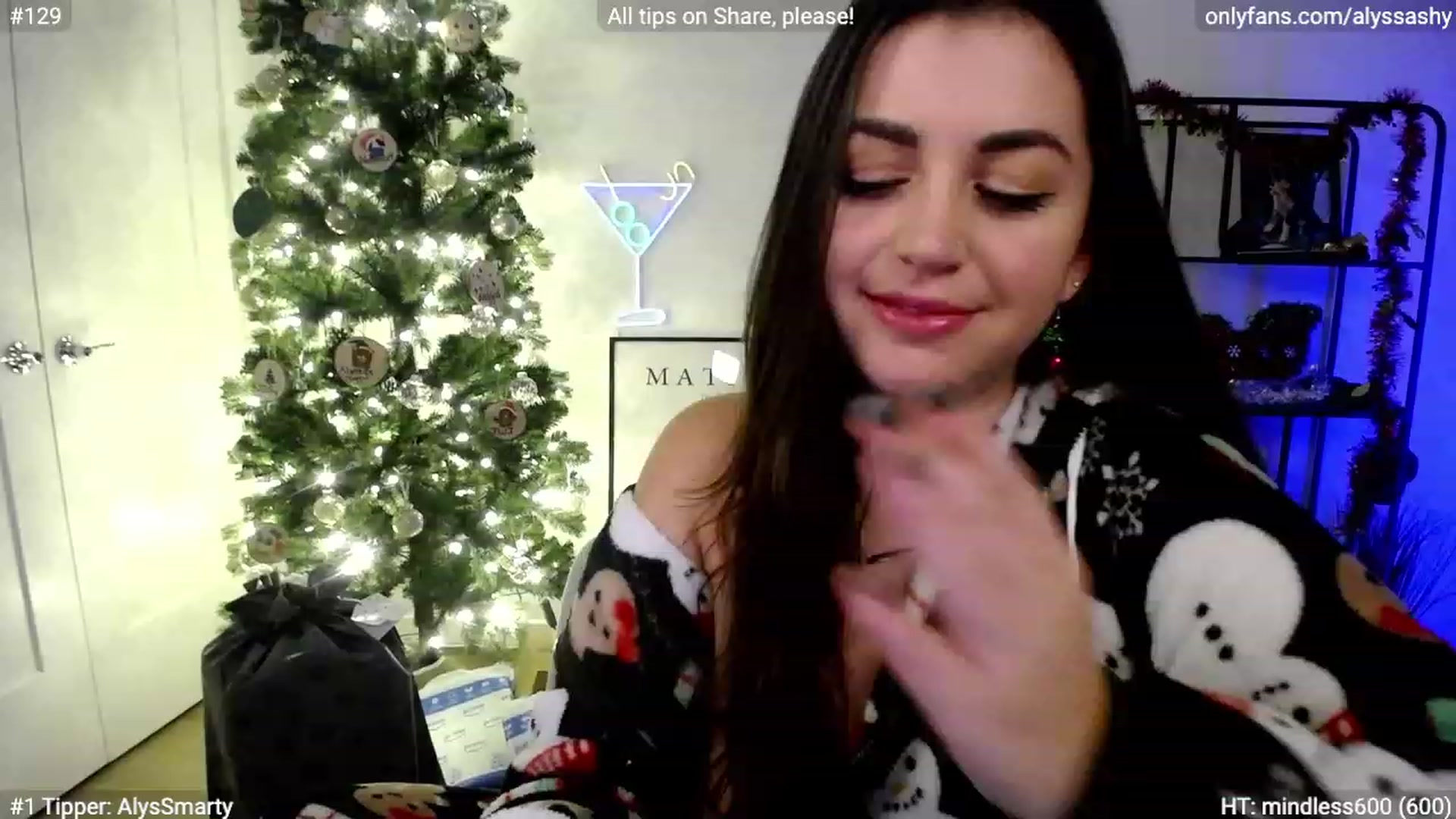 Gallery image thumbnail from AlyssaShy's myfreecams stream on, 12/16/2023, 03:50 image 13 of 20