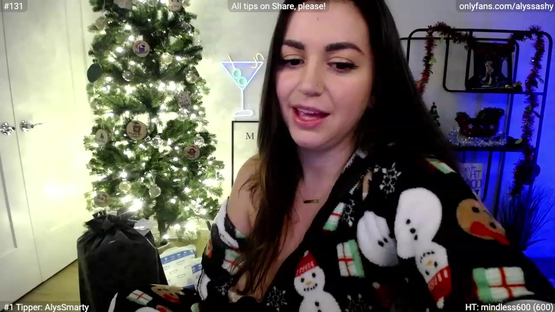 Gallery image thumbnail from AlyssaShy's myfreecams stream on, 12/16/2023, 03:50 image 4 of 20