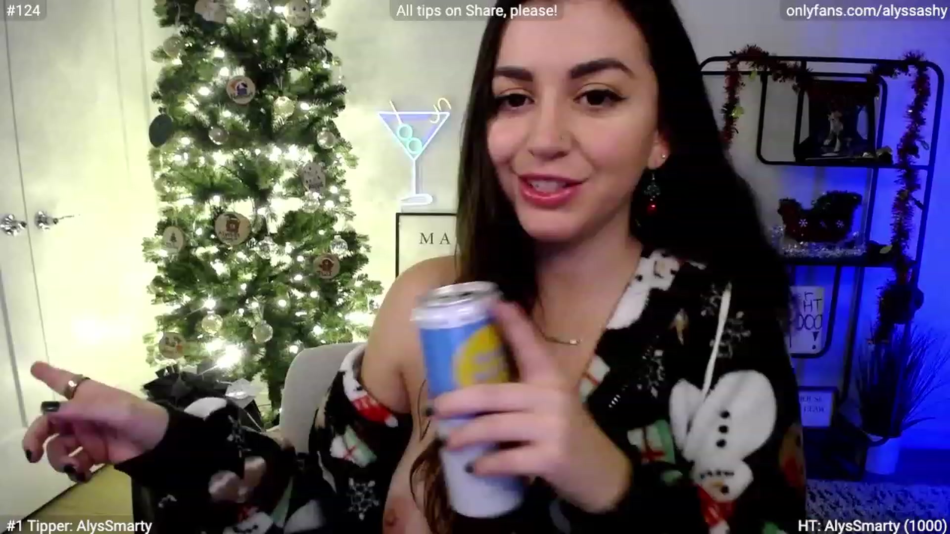 Gallery image thumbnail from AlyssaShy's myfreecams stream on, 12/16/2023, 04:52 image 1 of 20