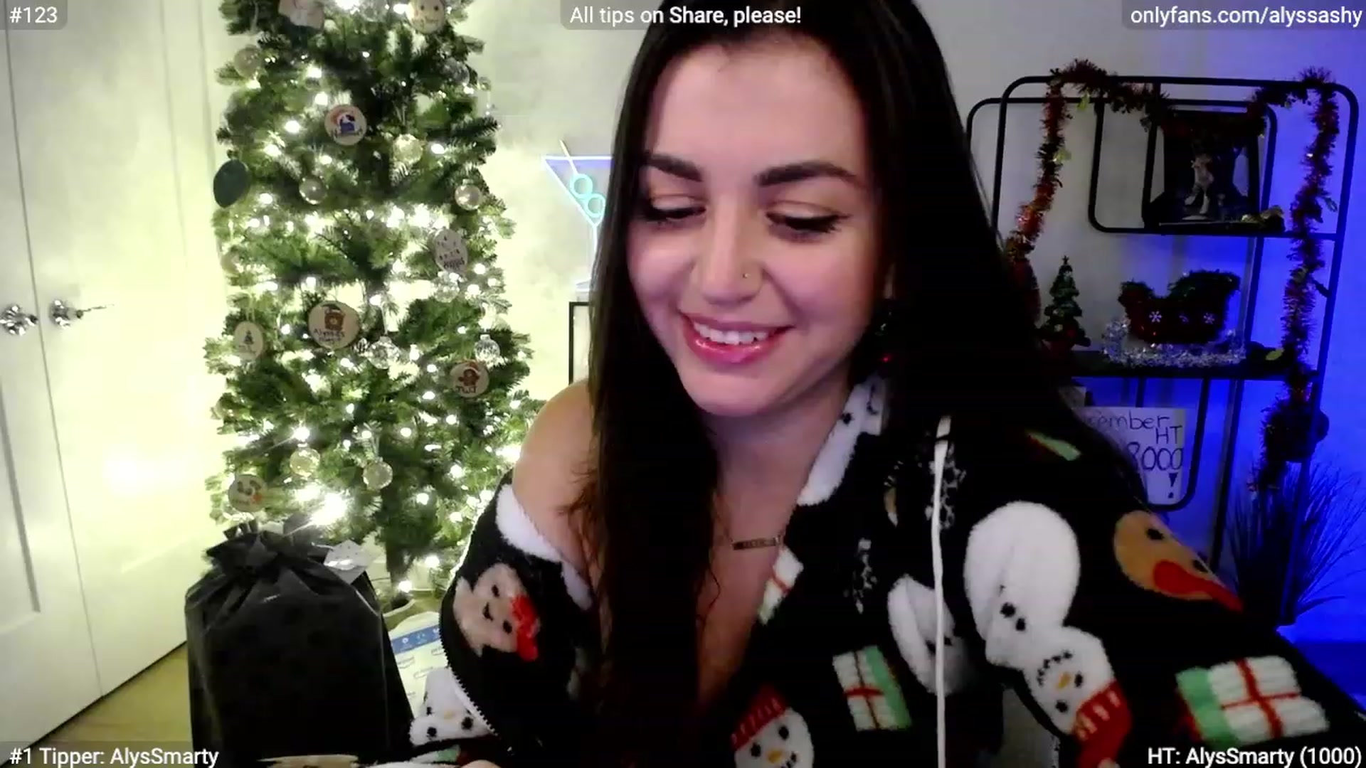 Gallery image thumbnail from AlyssaShy's myfreecams stream on, 12/16/2023, 04:52 image 2 of 20