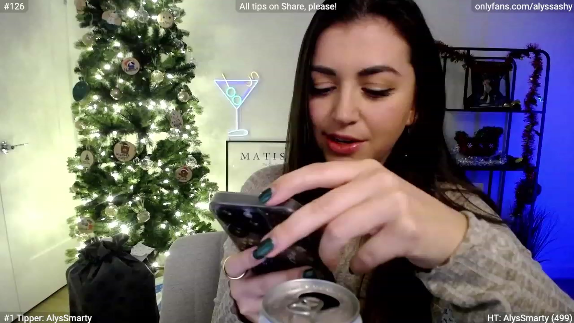 Gallery image thumbnail from AlyssaShy's myfreecams stream on, 12/17/2023, 03:04 image 11 of 20