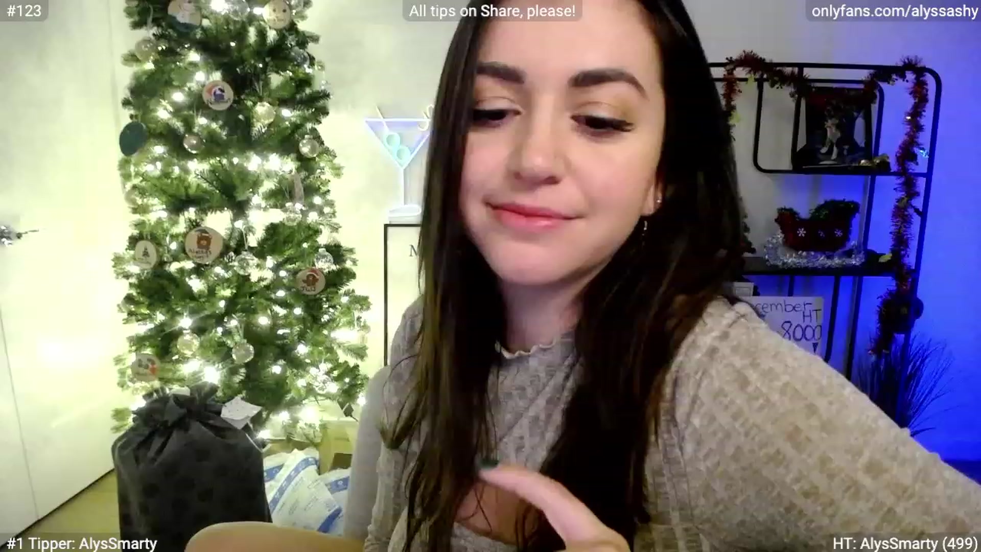 Gallery image thumbnail from AlyssaShy's myfreecams stream on, 12/17/2023, 04:41 image 20 of 20
