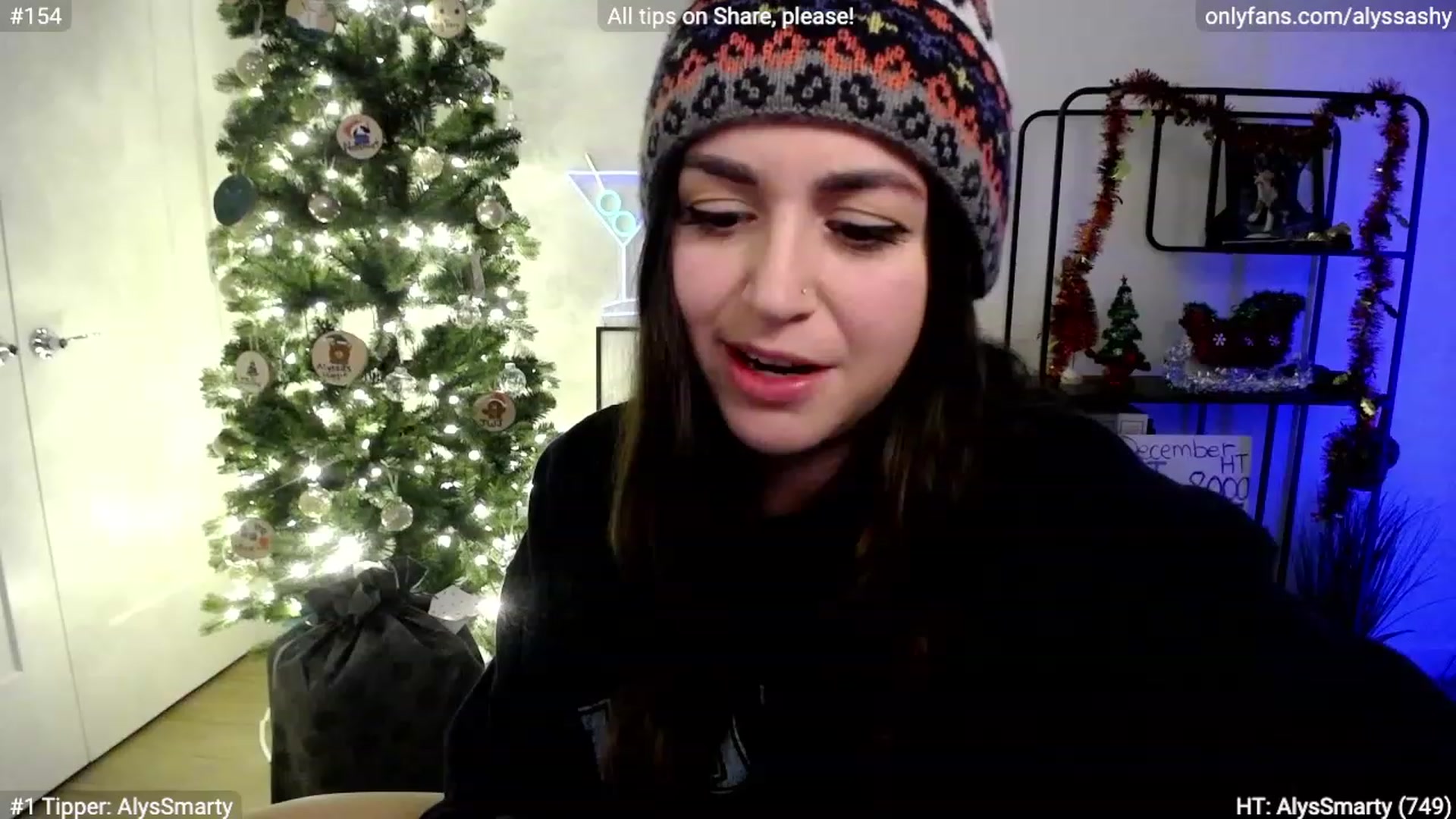 Gallery image thumbnail from AlyssaShy's myfreecams stream on, 12/20/2023, 03:17 image 4 of 20