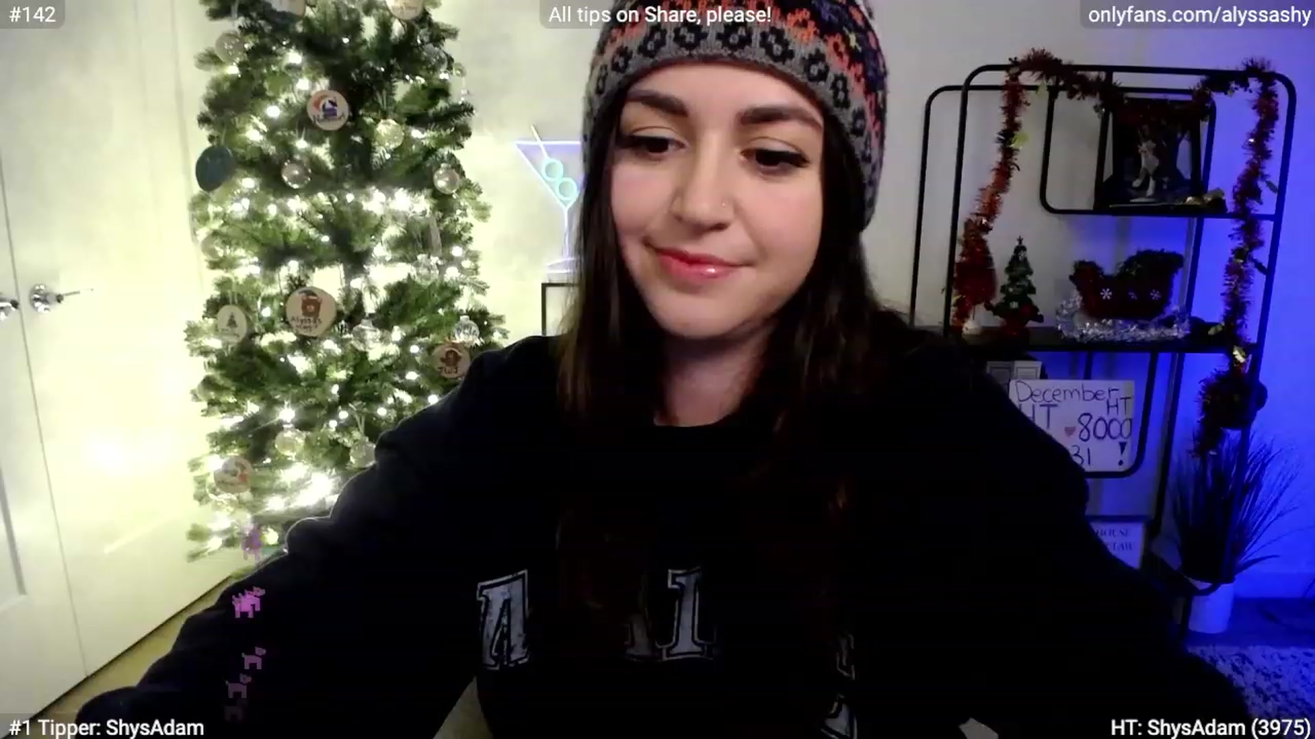 Gallery image thumbnail from AlyssaShy's myfreecams stream on, 12/20/2023, 03:17 image 9 of 20