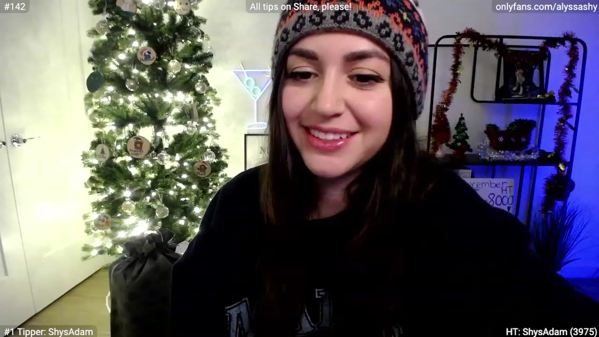 Gallery image thumbnail from AlyssaShy's myfreecams stream on, 12/20/2023, 03:17 image 14 of 20