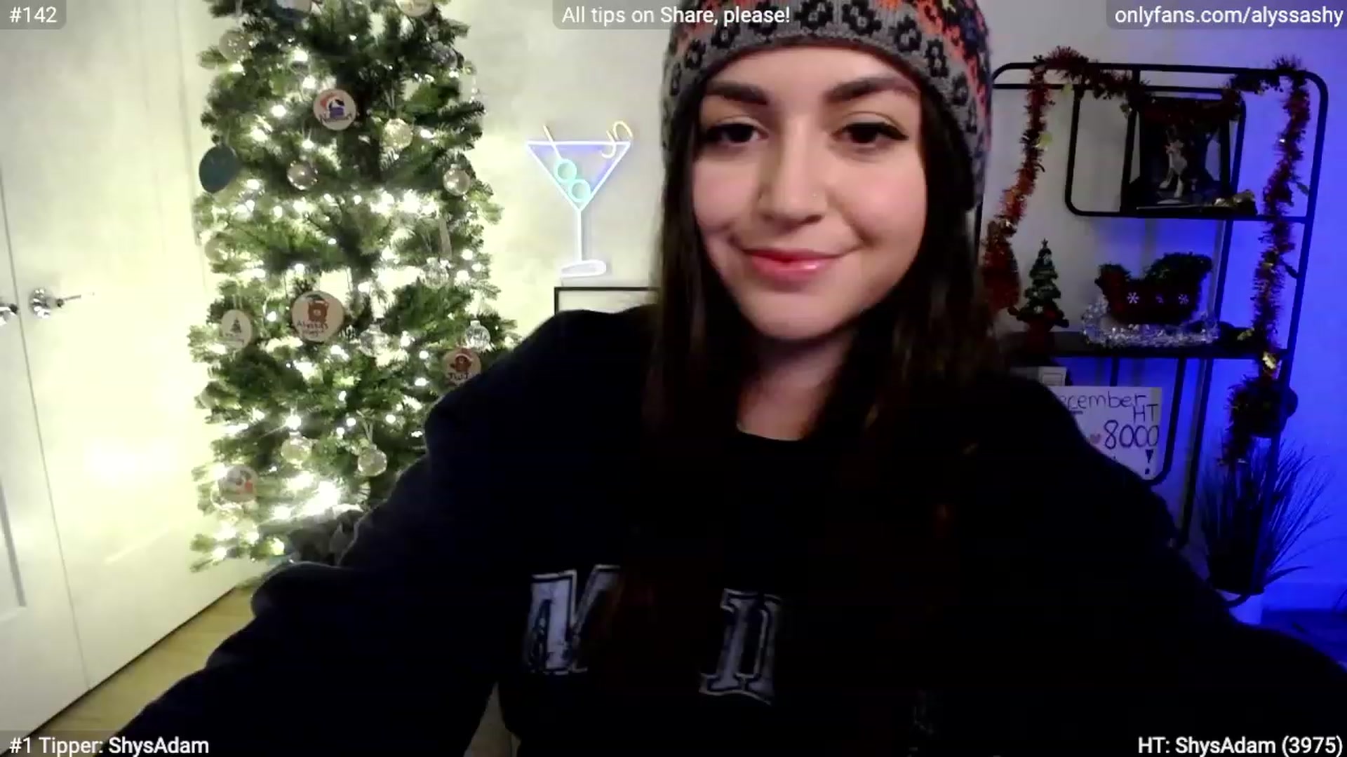 Gallery image thumbnail from AlyssaShy's myfreecams stream on, 12/20/2023, 03:17 image 11 of 20