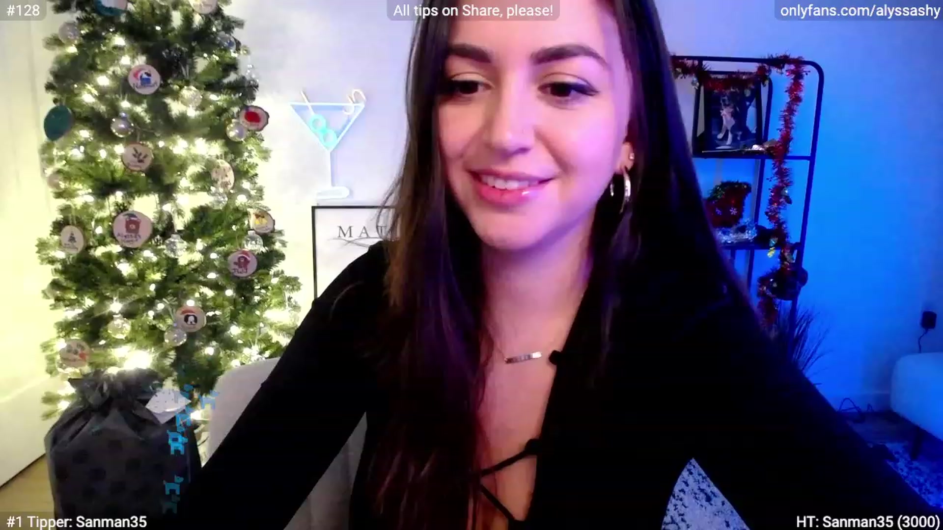 Gallery image thumbnail from AlyssaShy's myfreecams stream on, 12/20/2023, 22:48 image 12 of 20