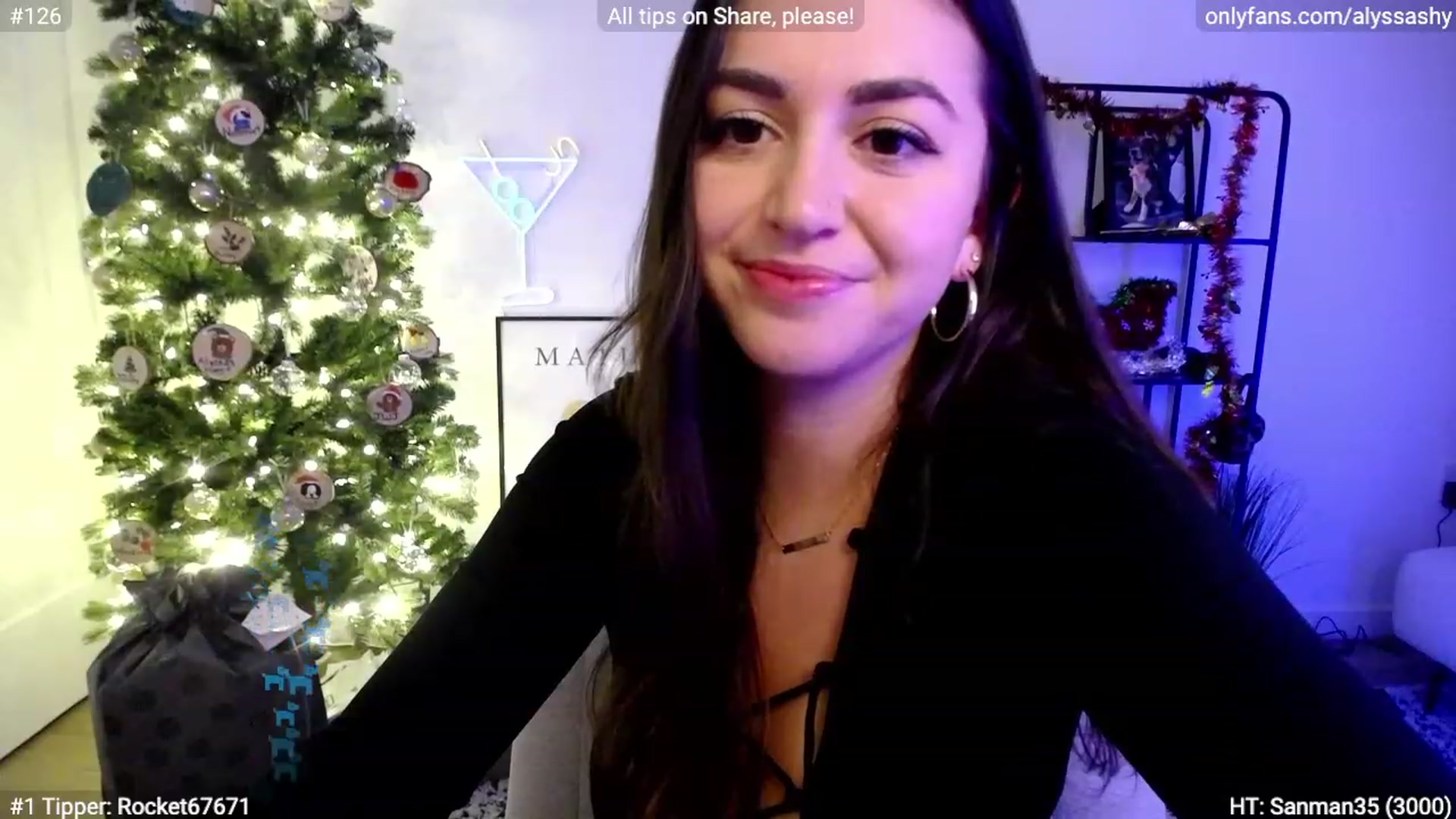 Gallery image thumbnail from AlyssaShy's myfreecams stream on, 12/20/2023, 22:48 image 20 of 20
