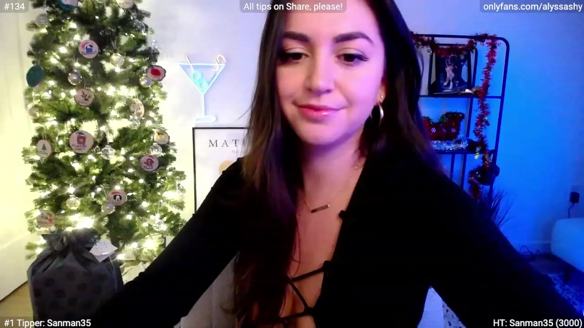 Gallery image thumbnail from AlyssaShy's myfreecams stream on, 12/20/2023, 22:48 image 4 of 20
