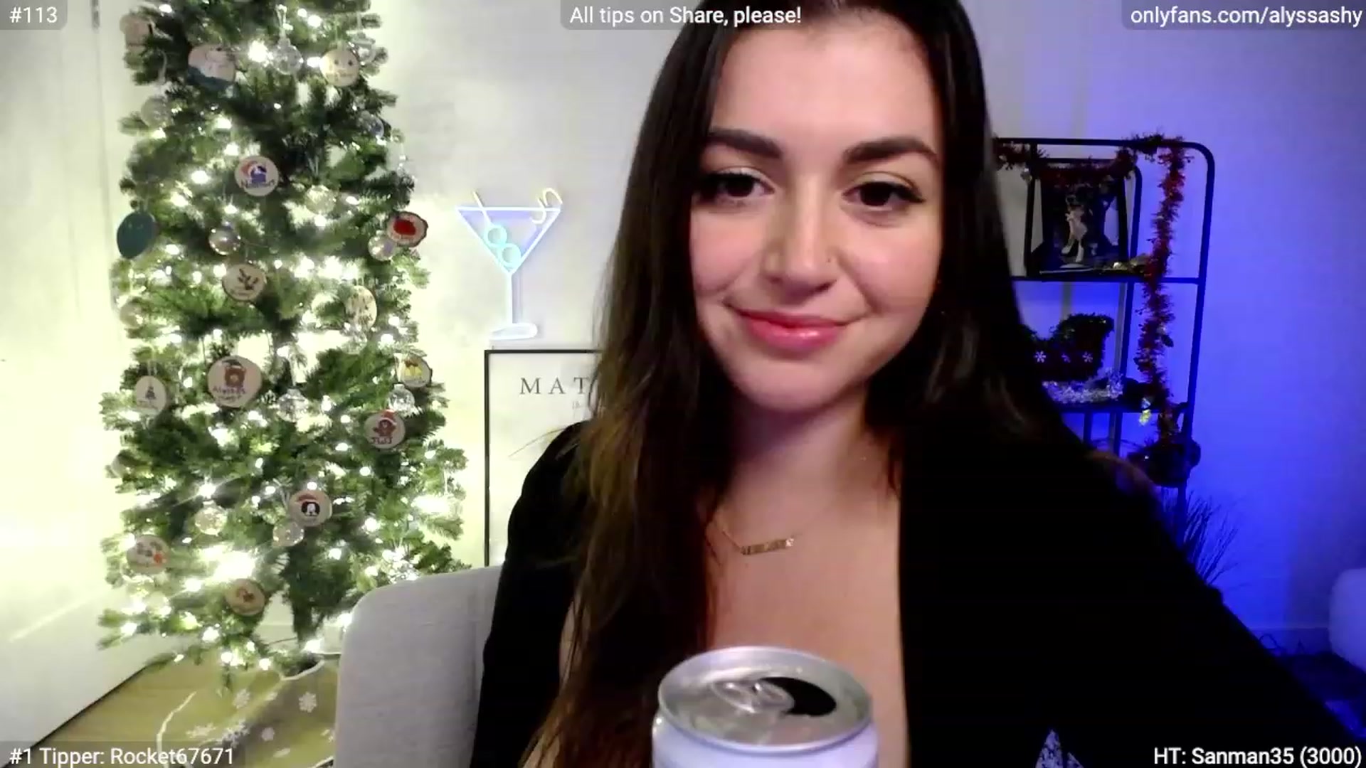 Gallery image thumbnail from AlyssaShy's myfreecams stream on, 12/21/2023, 02:54 image 18 of 20