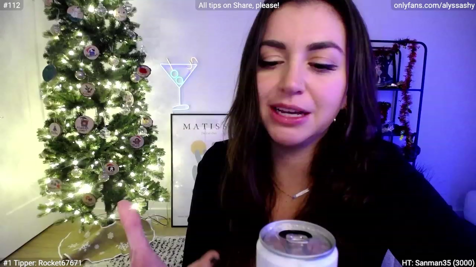 Gallery image thumbnail from AlyssaShy's myfreecams stream on, 12/21/2023, 05:10 image 1 of 20