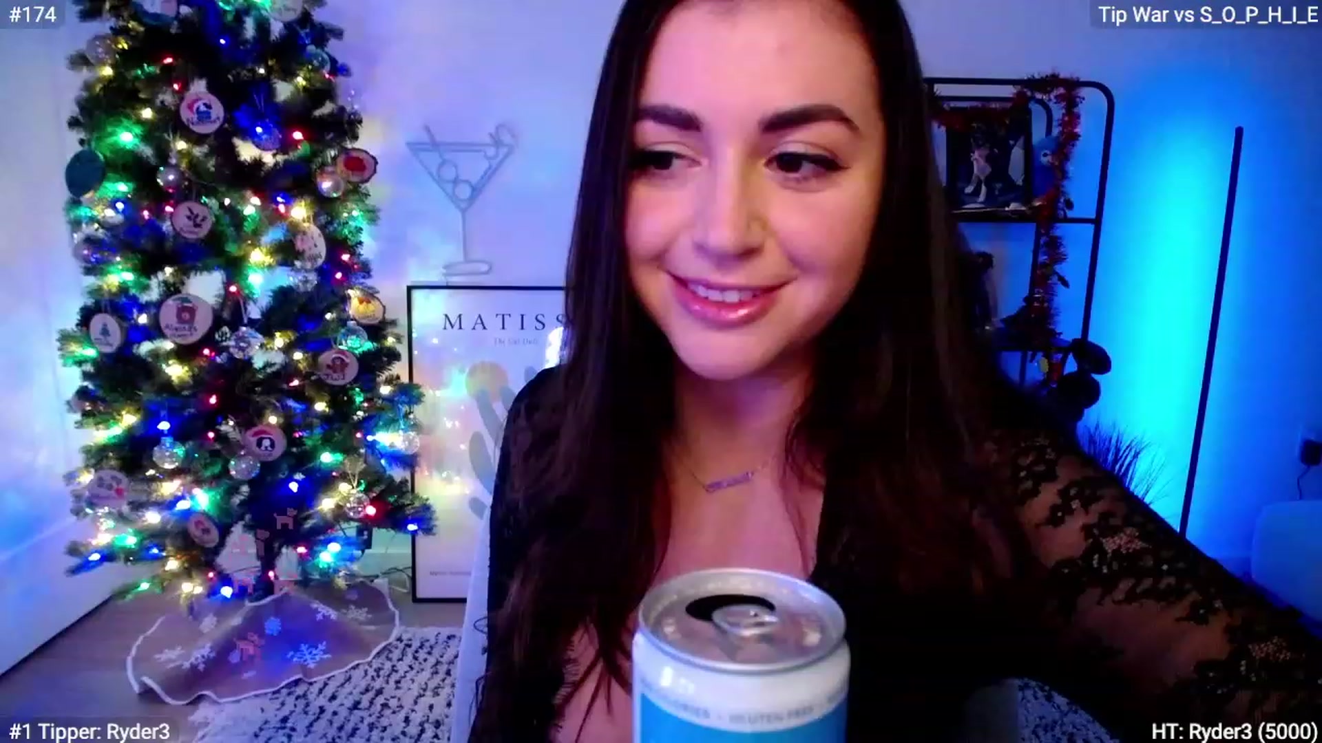 Gallery image thumbnail from AlyssaShy's myfreecams stream on, 12/30/2023, 03:45 image 17 of 20