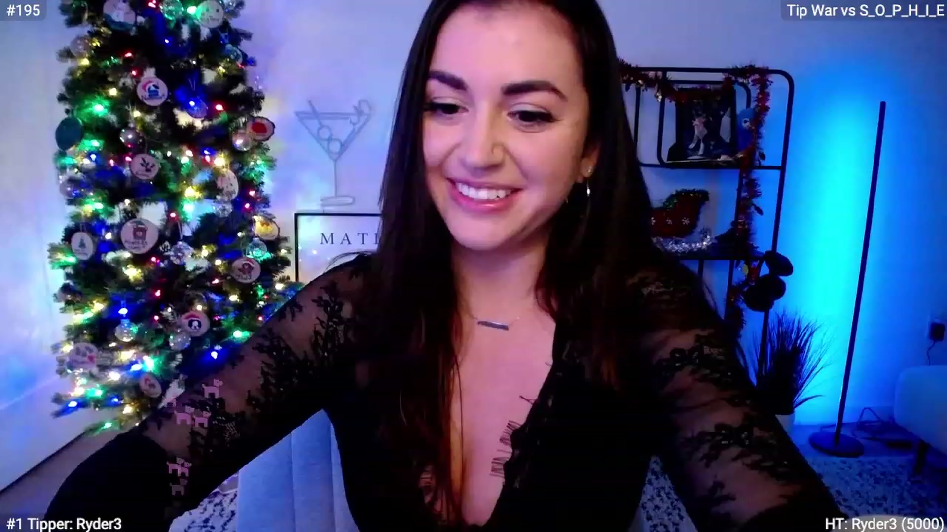 Gallery image thumbnail from AlyssaShy's myfreecams stream on, 12/30/2023, 03:45 image 13 of 20