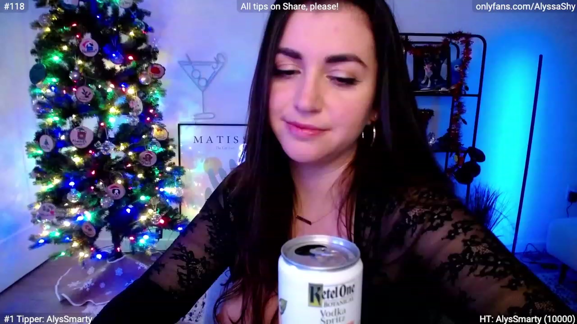 Gallery image thumbnail from AlyssaShy's myfreecams stream on, 12/30/2023, 08:33 image 12 of 20