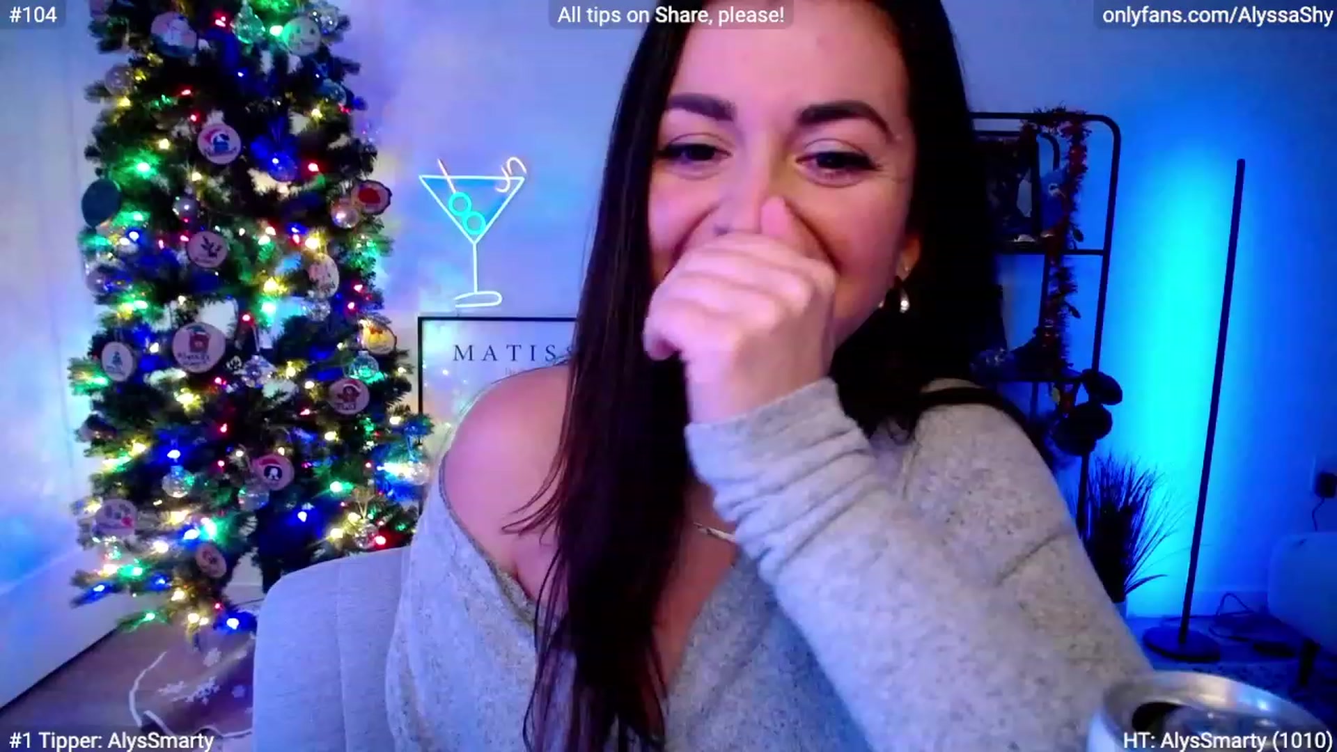 Gallery image thumbnail from AlyssaShy's myfreecams stream on, 12/31/2023, 04:28 image 18 of 20