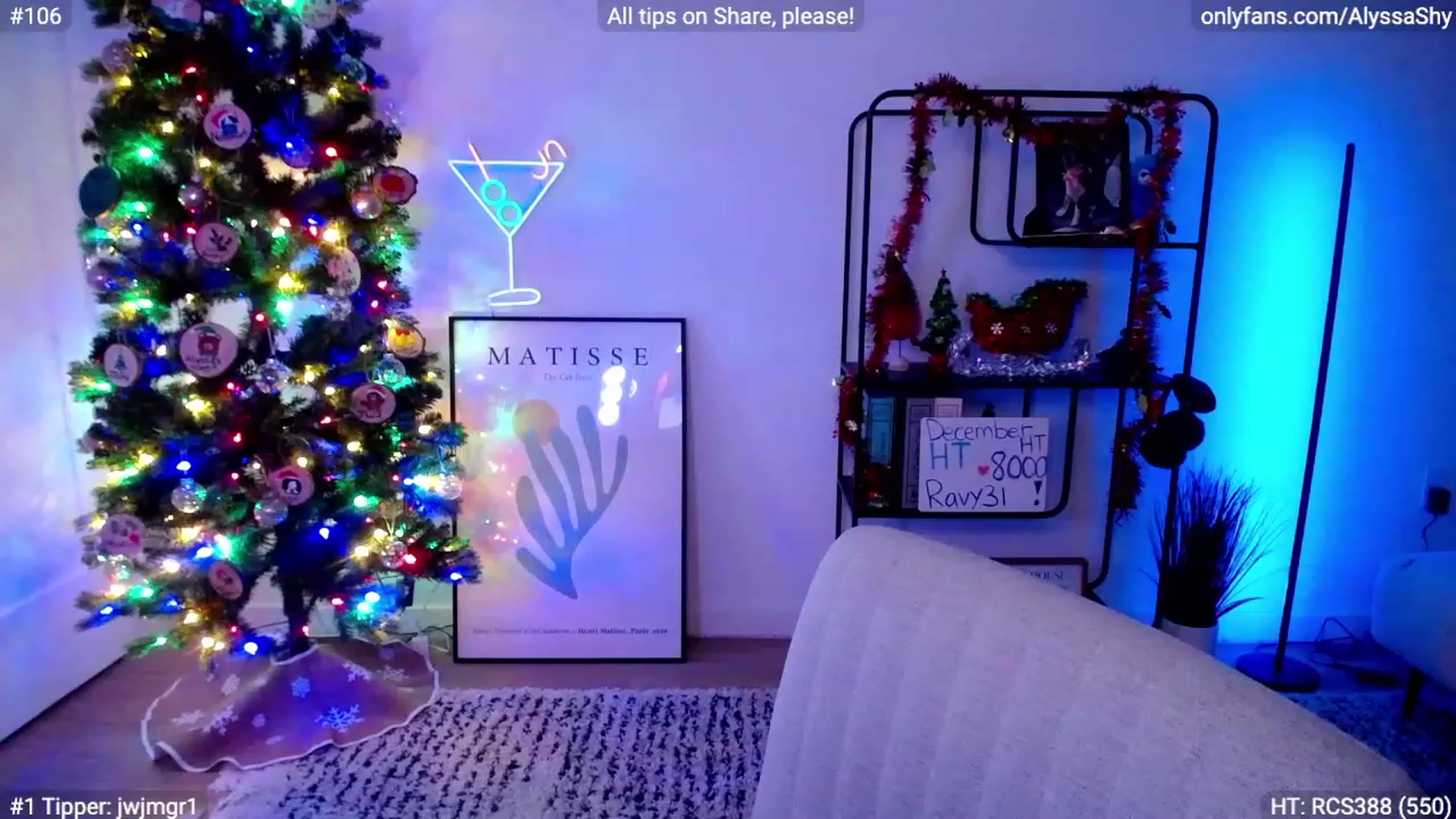 Gallery image thumbnail from AlyssaShy's myfreecams stream on, 12/31/2023, 04:28 image 14 of 20