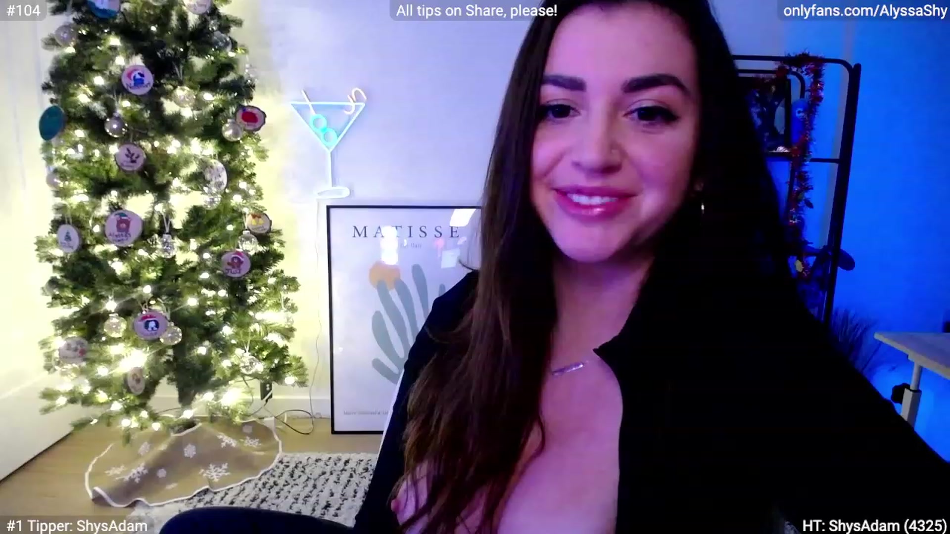 Gallery image thumbnail from AlyssaShy's myfreecams stream on, 01/03/2024, 01:13 image 19 of 20