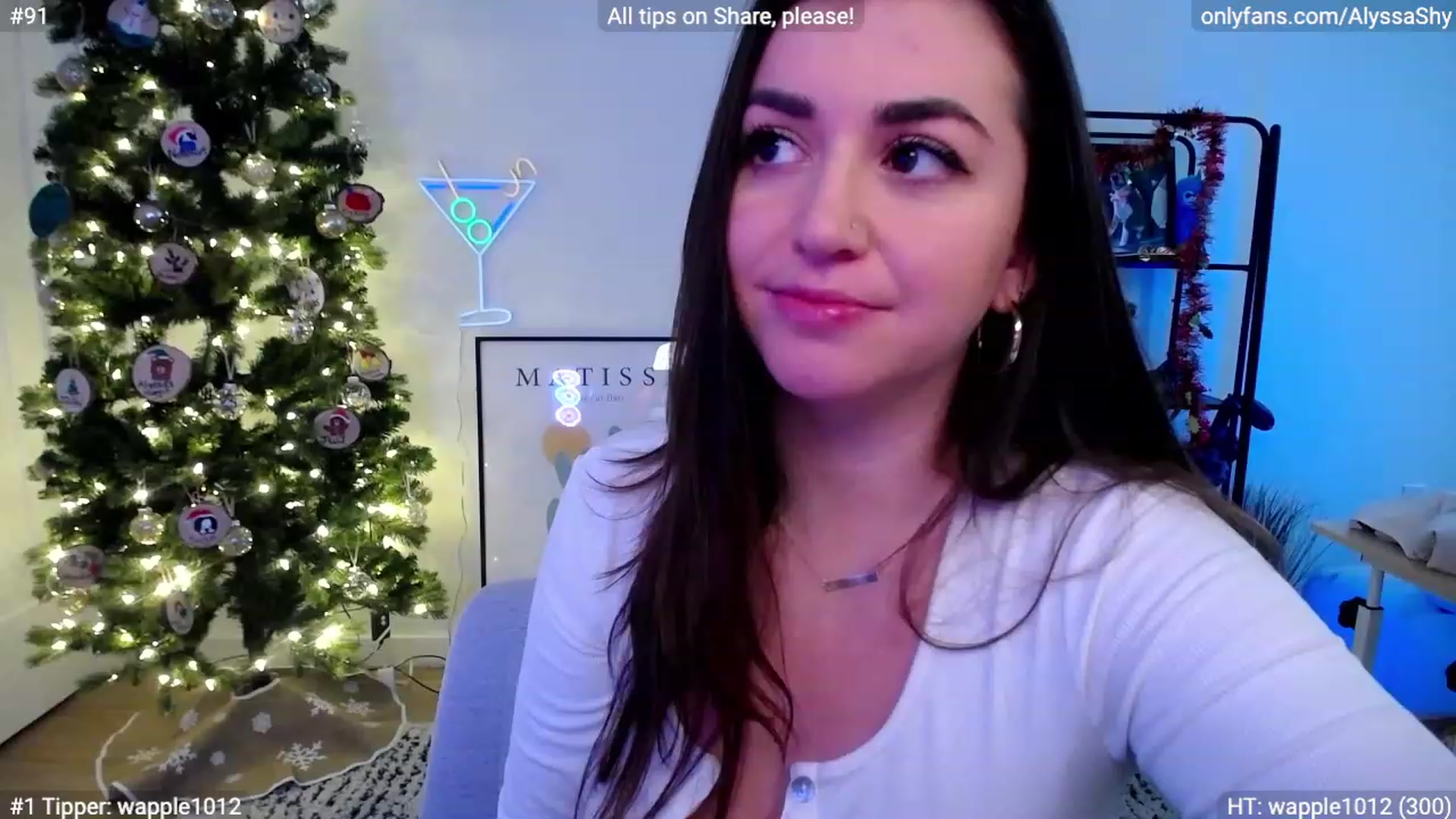 Gallery image thumbnail from AlyssaShy's myfreecams stream on, 01/03/2024, 19:30 image 13 of 20