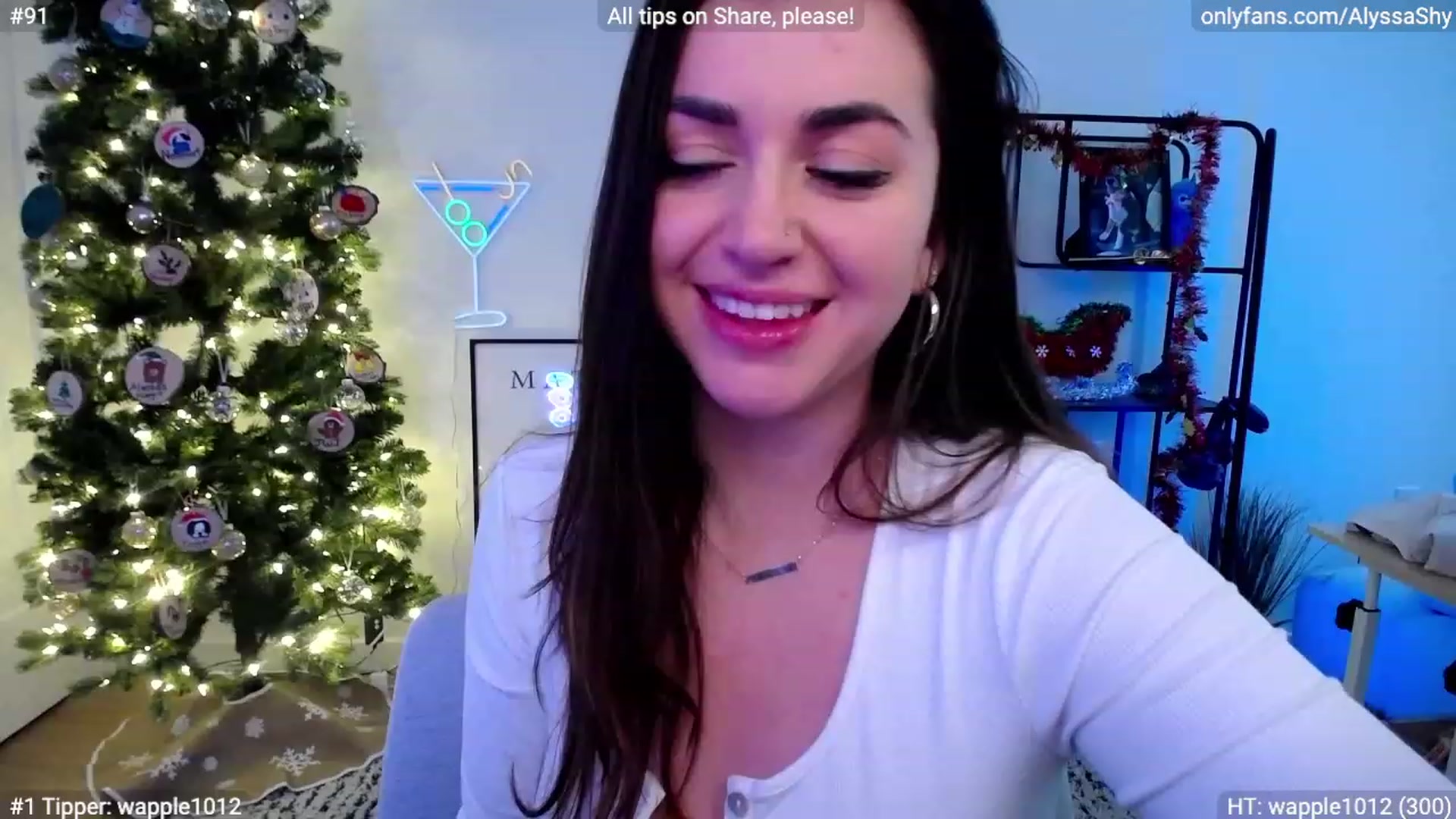 Gallery image thumbnail from AlyssaShy's myfreecams stream on, 01/03/2024, 19:30 image 4 of 20