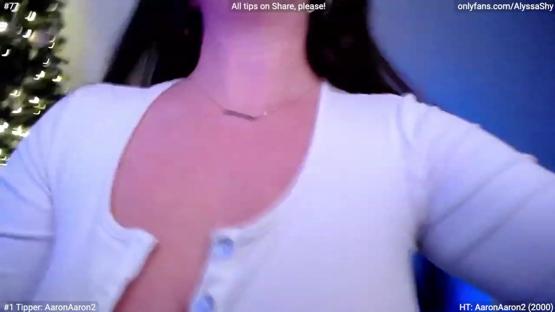 Gallery image thumbnail from AlyssaShy's myfreecams stream on, 01/03/2024, 22:40 image 13 of 20