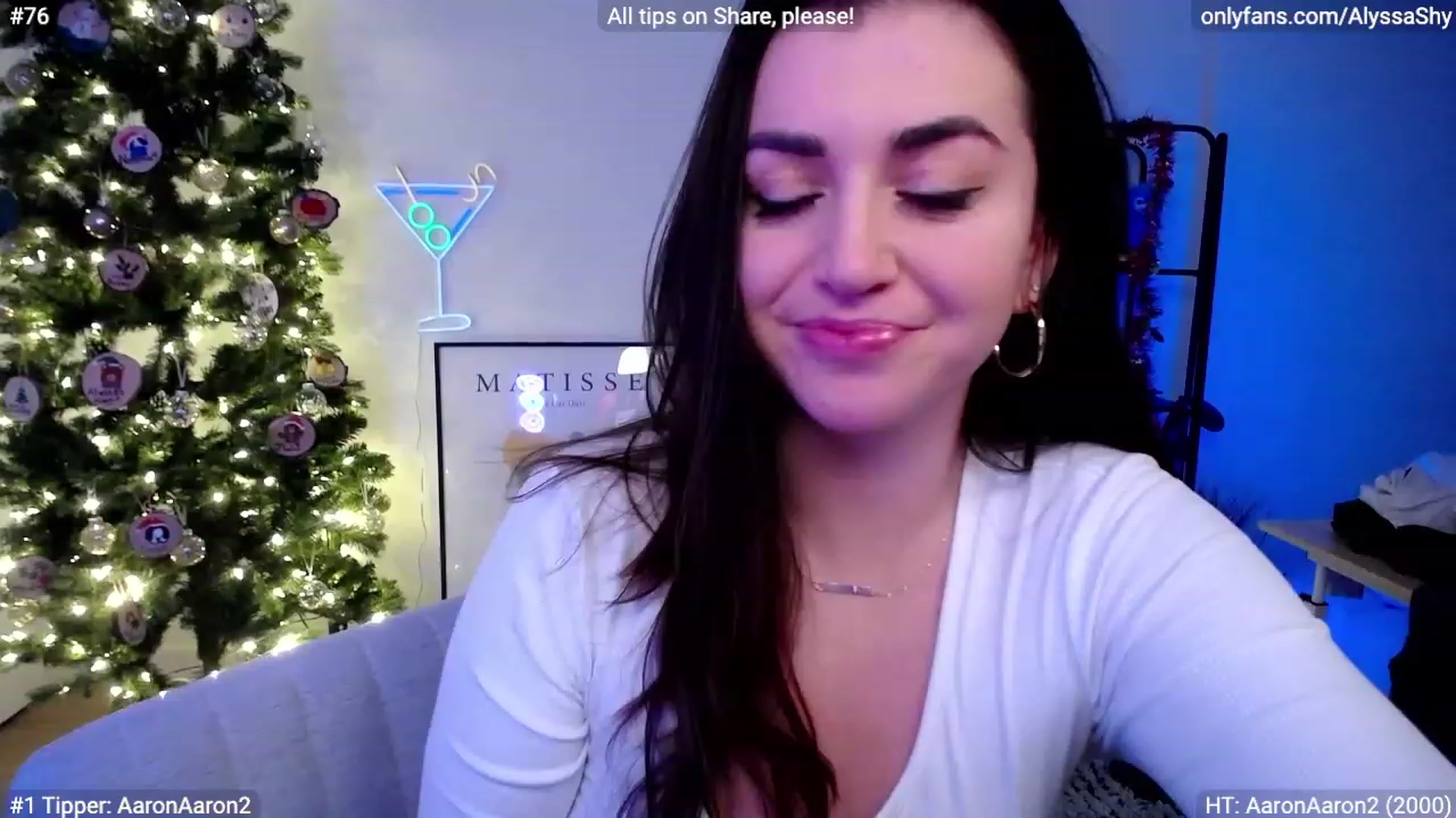 Gallery image thumbnail from AlyssaShy's myfreecams stream on, 01/03/2024, 22:40 image 9 of 20