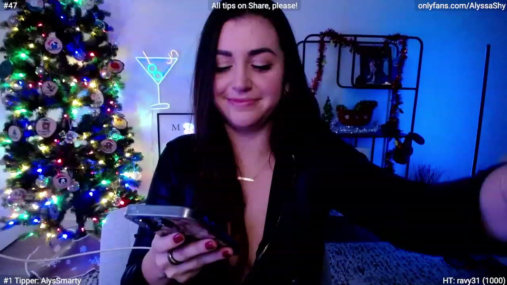 Gallery image thumbnail from AlyssaShy's myfreecams stream on, 01/05/2024, 24:05 image 2 of 20