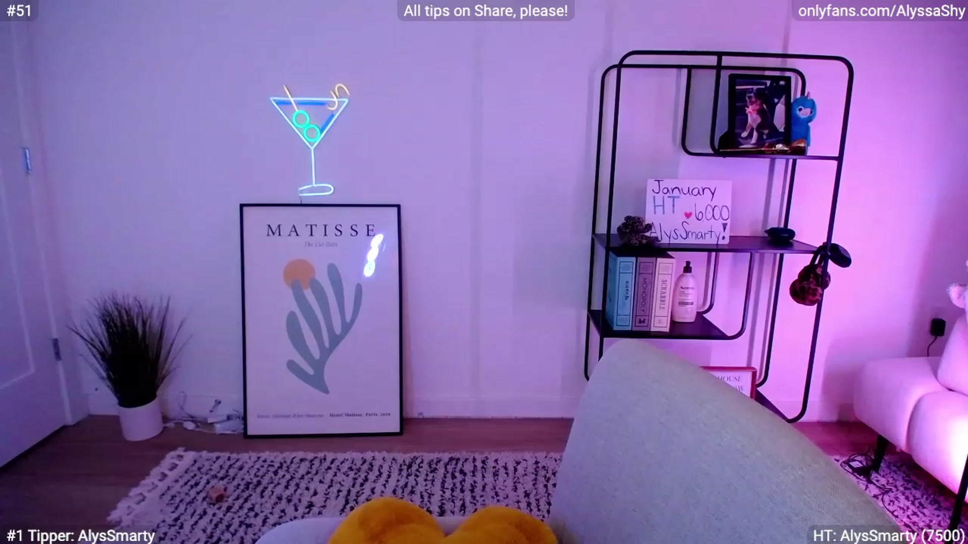 Gallery image thumbnail from AlyssaShy's myfreecams stream on, 01/10/2024, 01:57 image 1 of 20